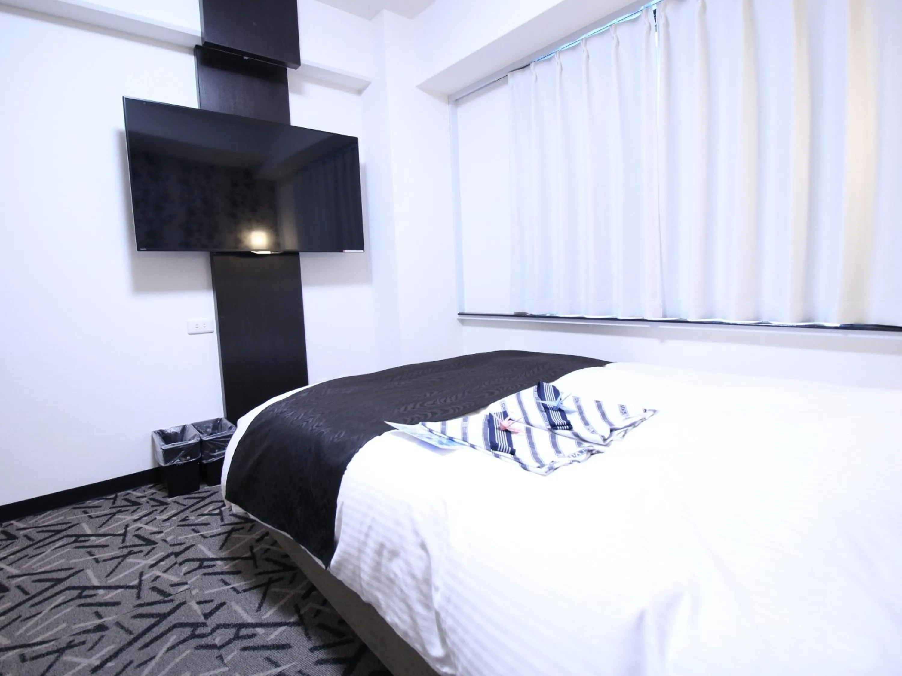 Bed in APA Hotel Hikoneminami