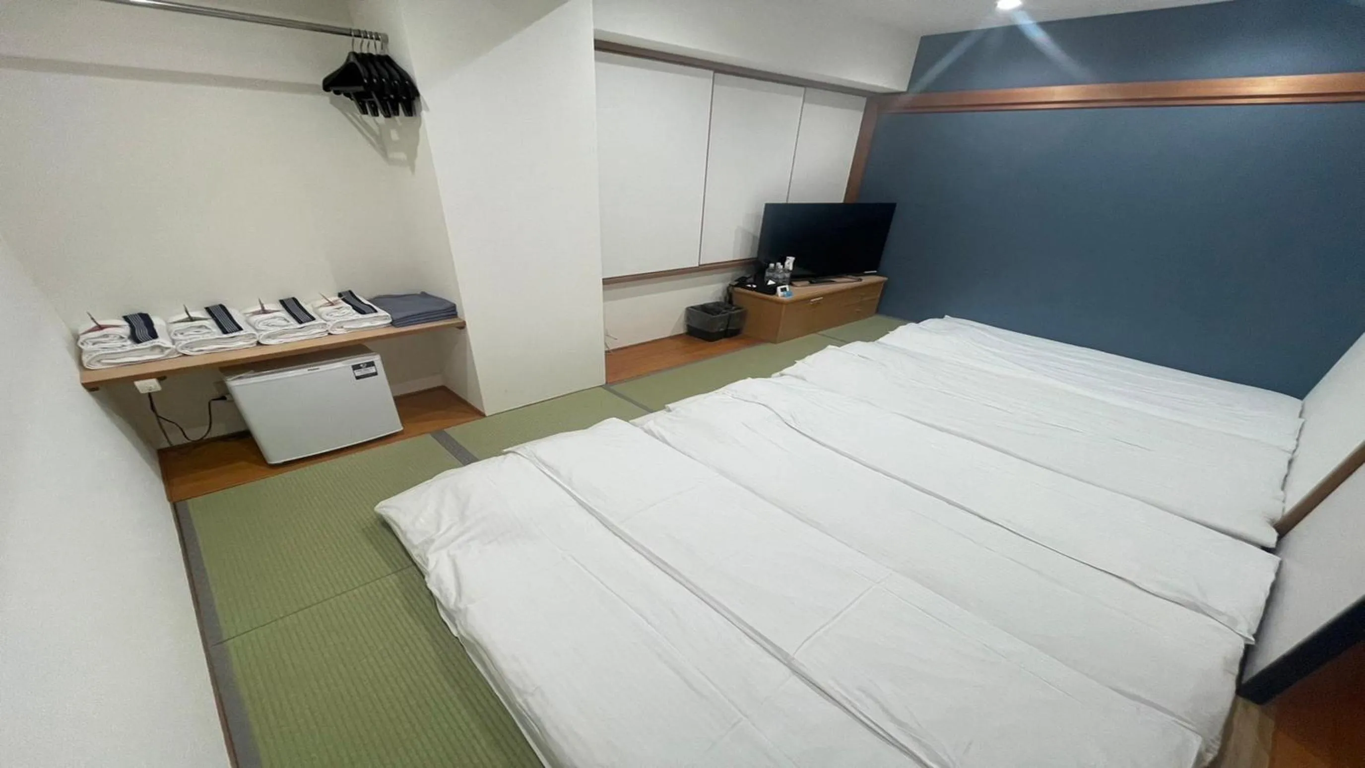Photo of the whole room, Bed in APA Hotel Hikoneminami