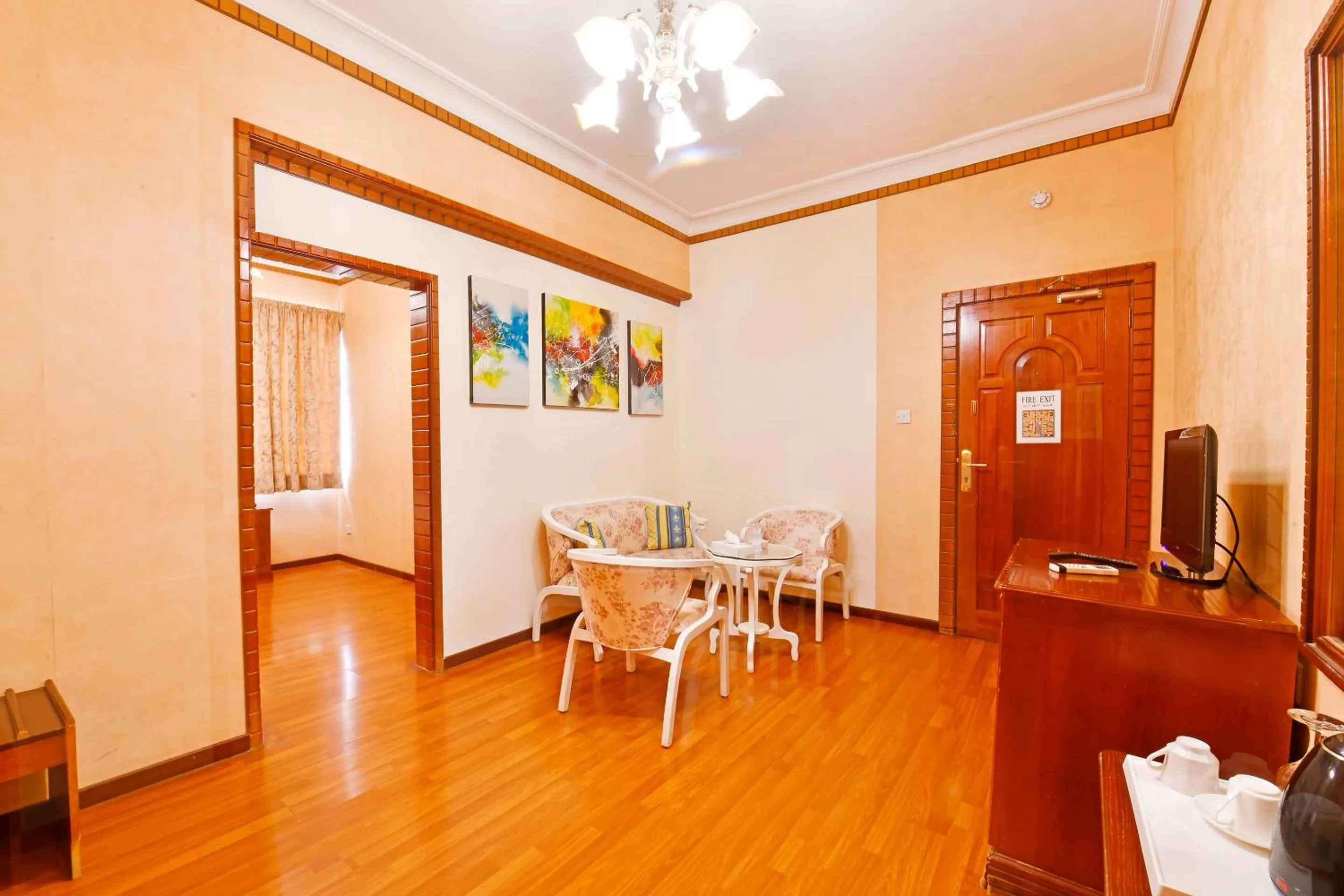 Bedroom in Capital O 125 Moon Plaza Hotel