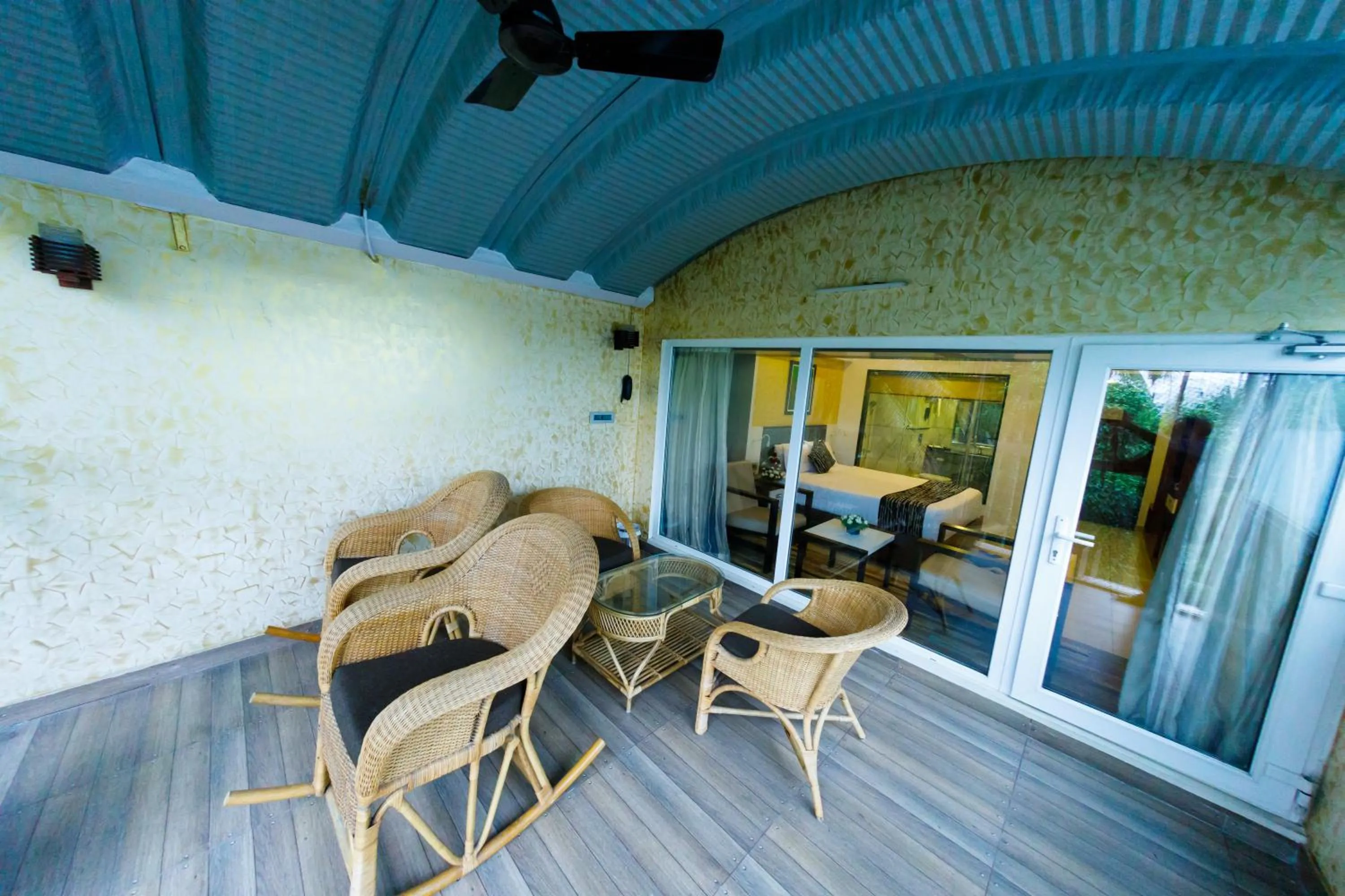 Seating area in The Renai Cochin