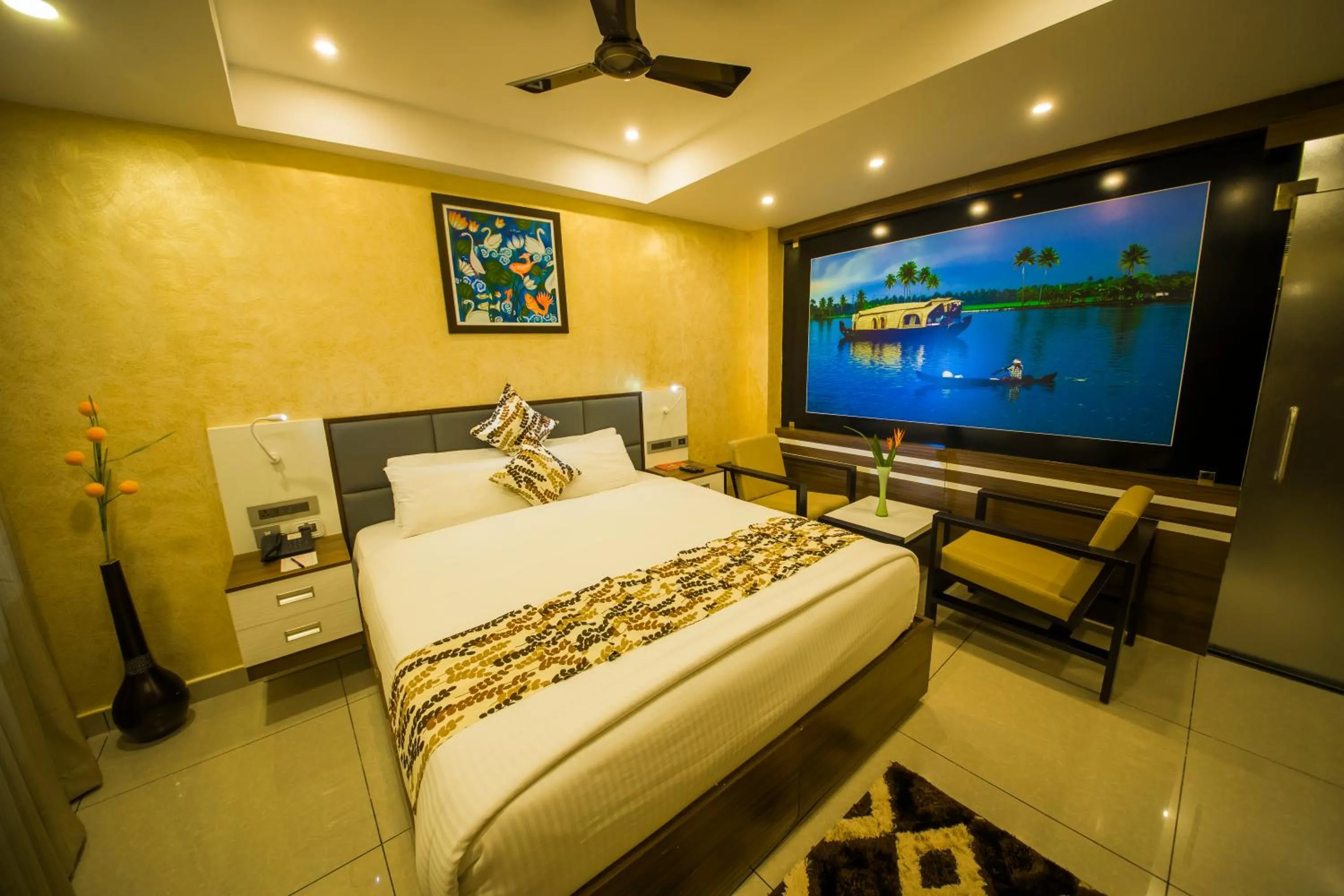 Photo of the whole room, Bed in The Renai Cochin