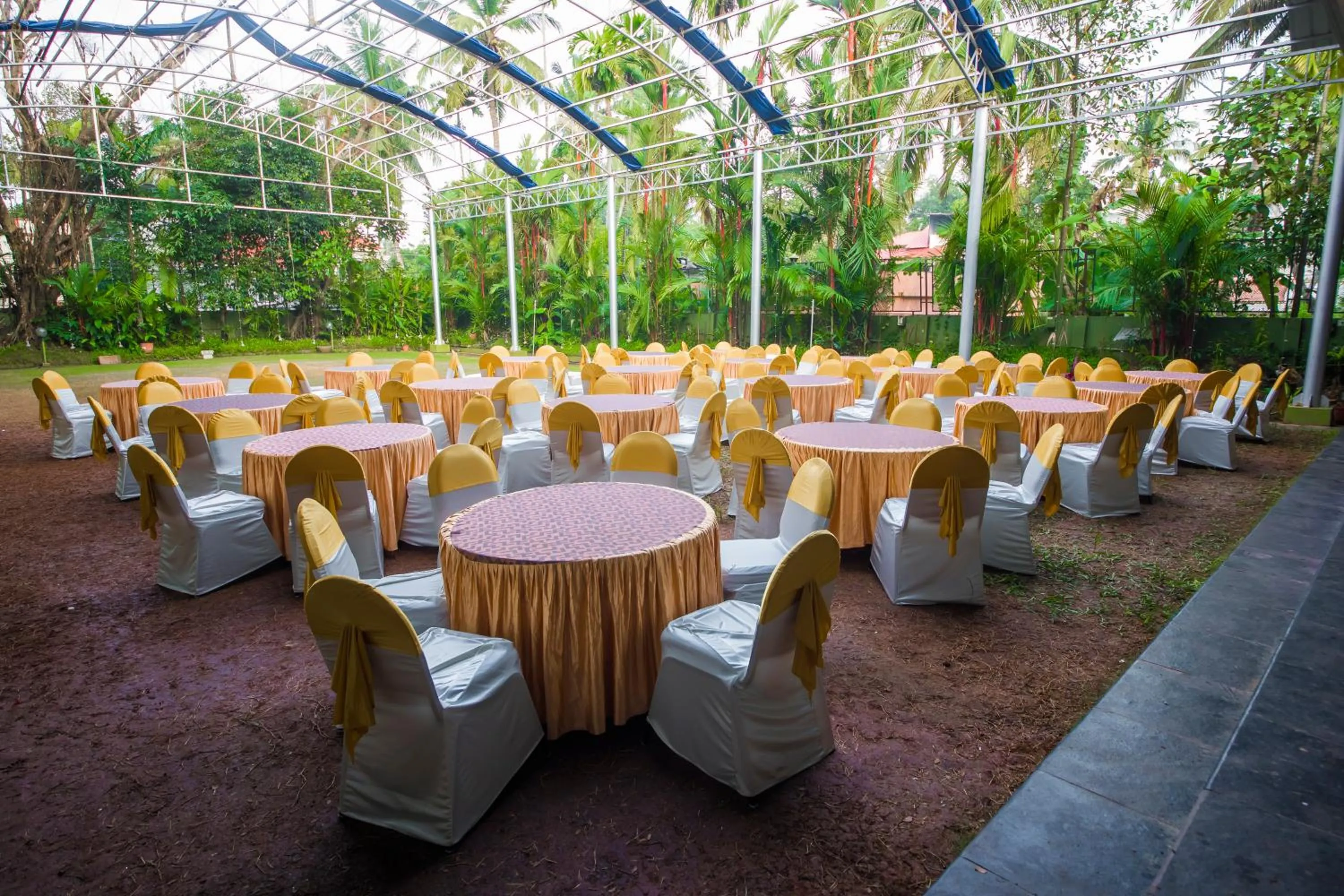 Banquet/Function facilities in The Renai Cochin