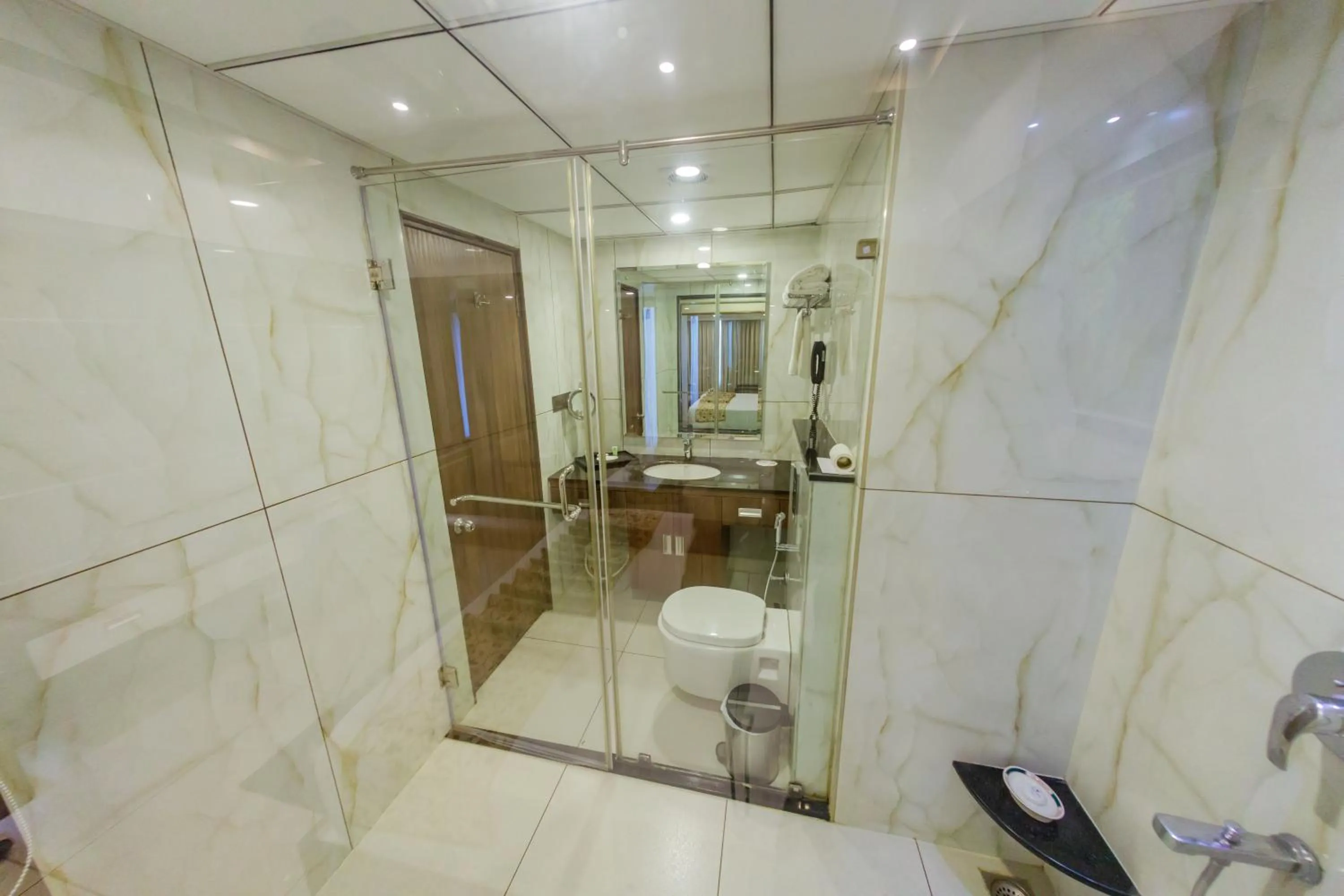 Toilet in The Renai Cochin