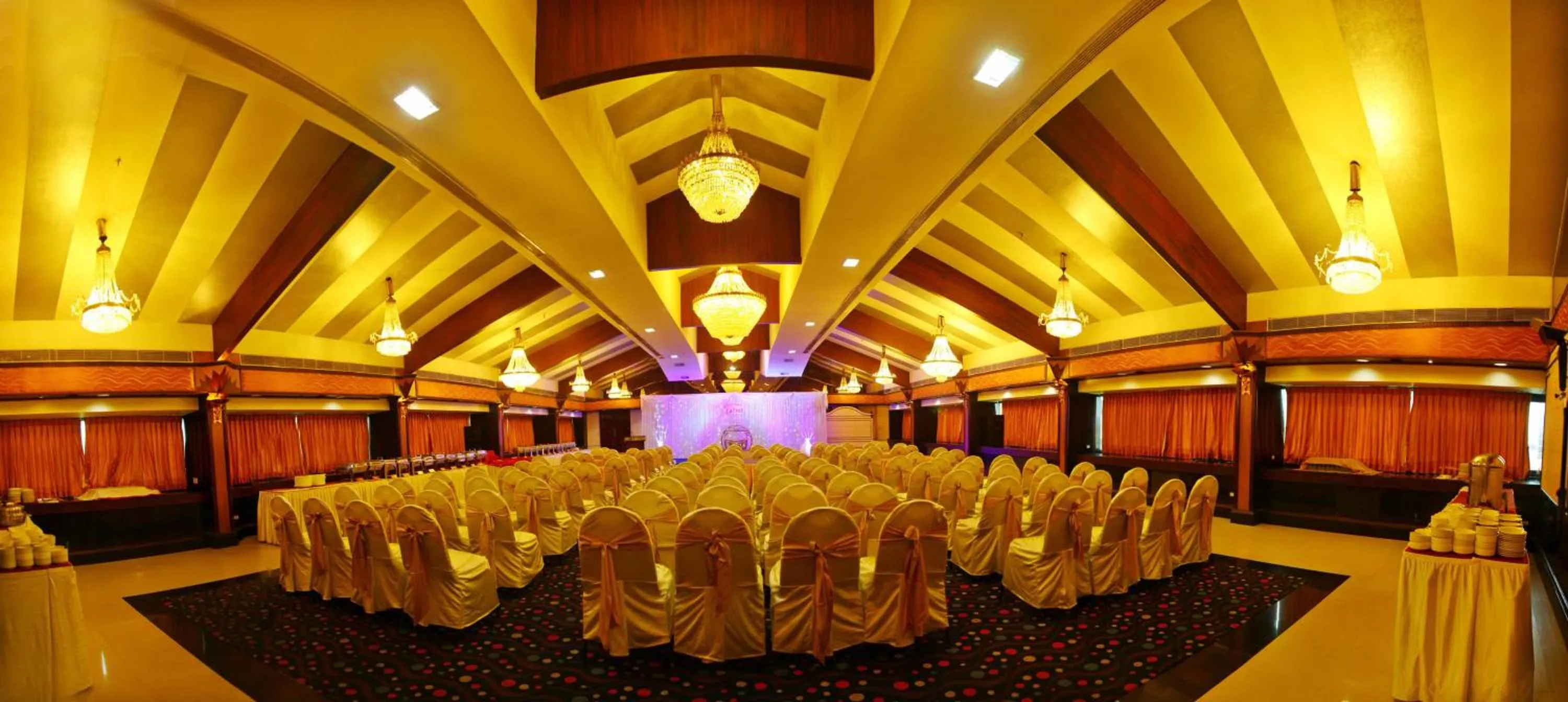 Banquet/Function facilities in The Renai Cochin