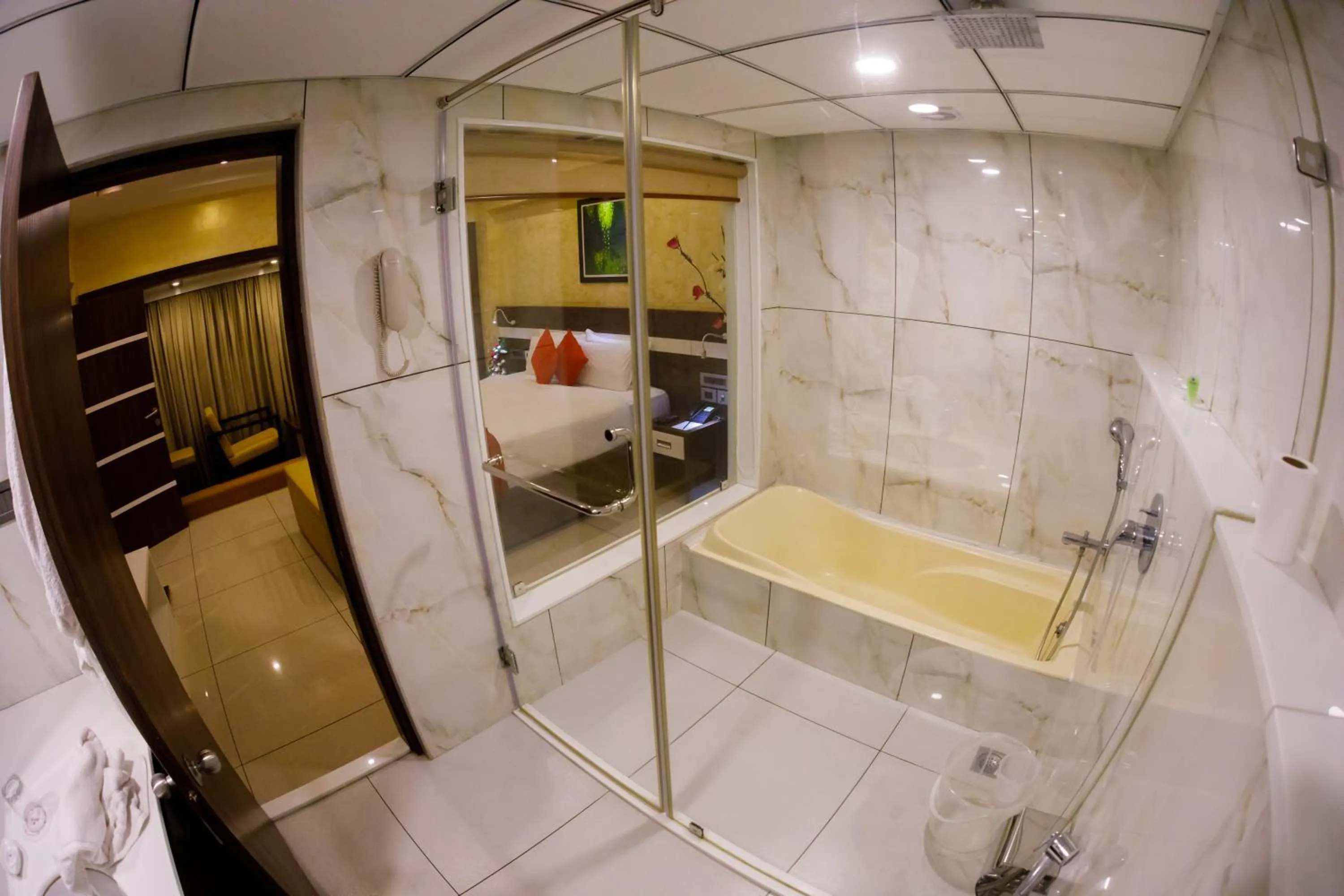 Bathroom in The Renai Cochin