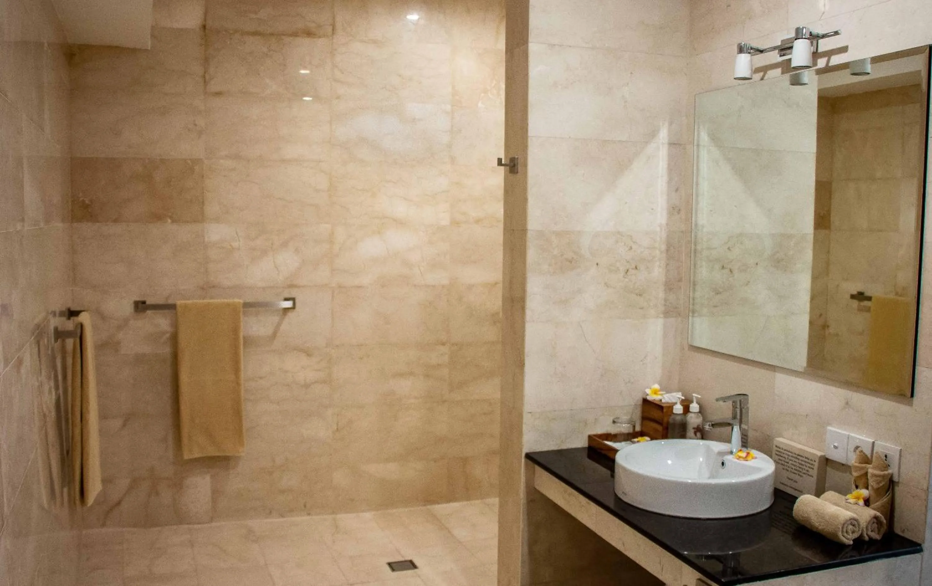 Bathroom in Kokomo Resort