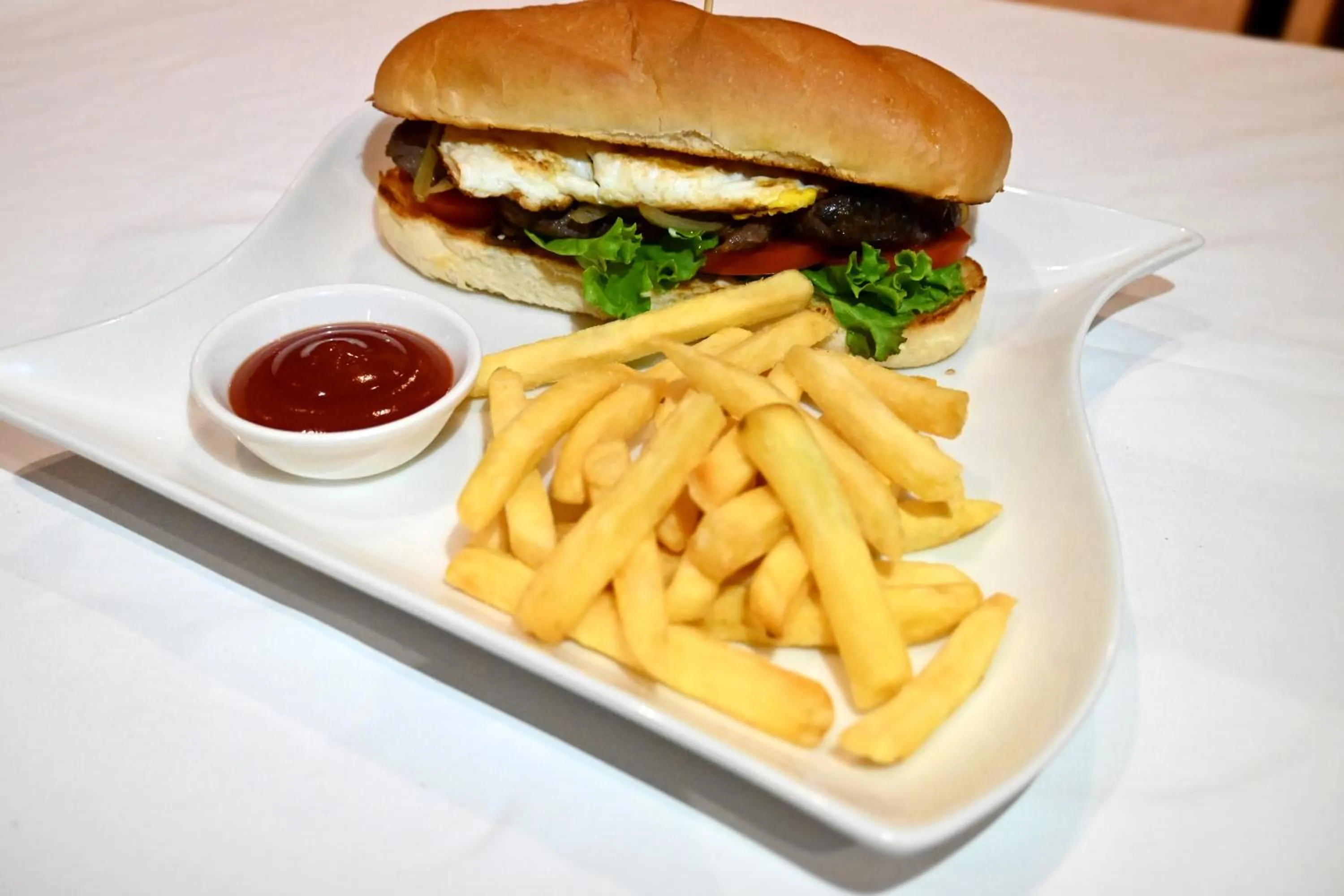 Food and drinks in Kokomo Resort