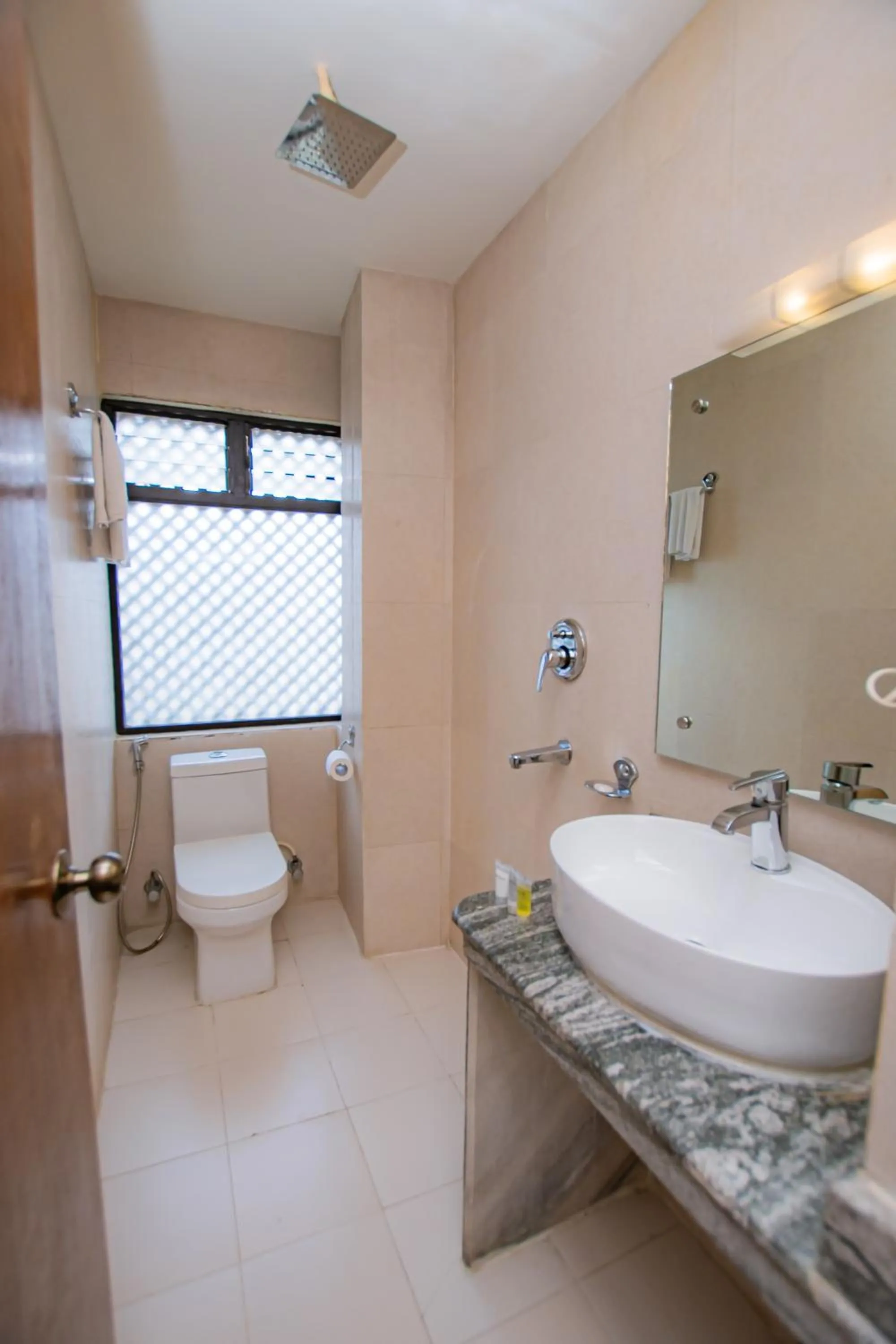 Shower in Pokhara Boutique Hotel