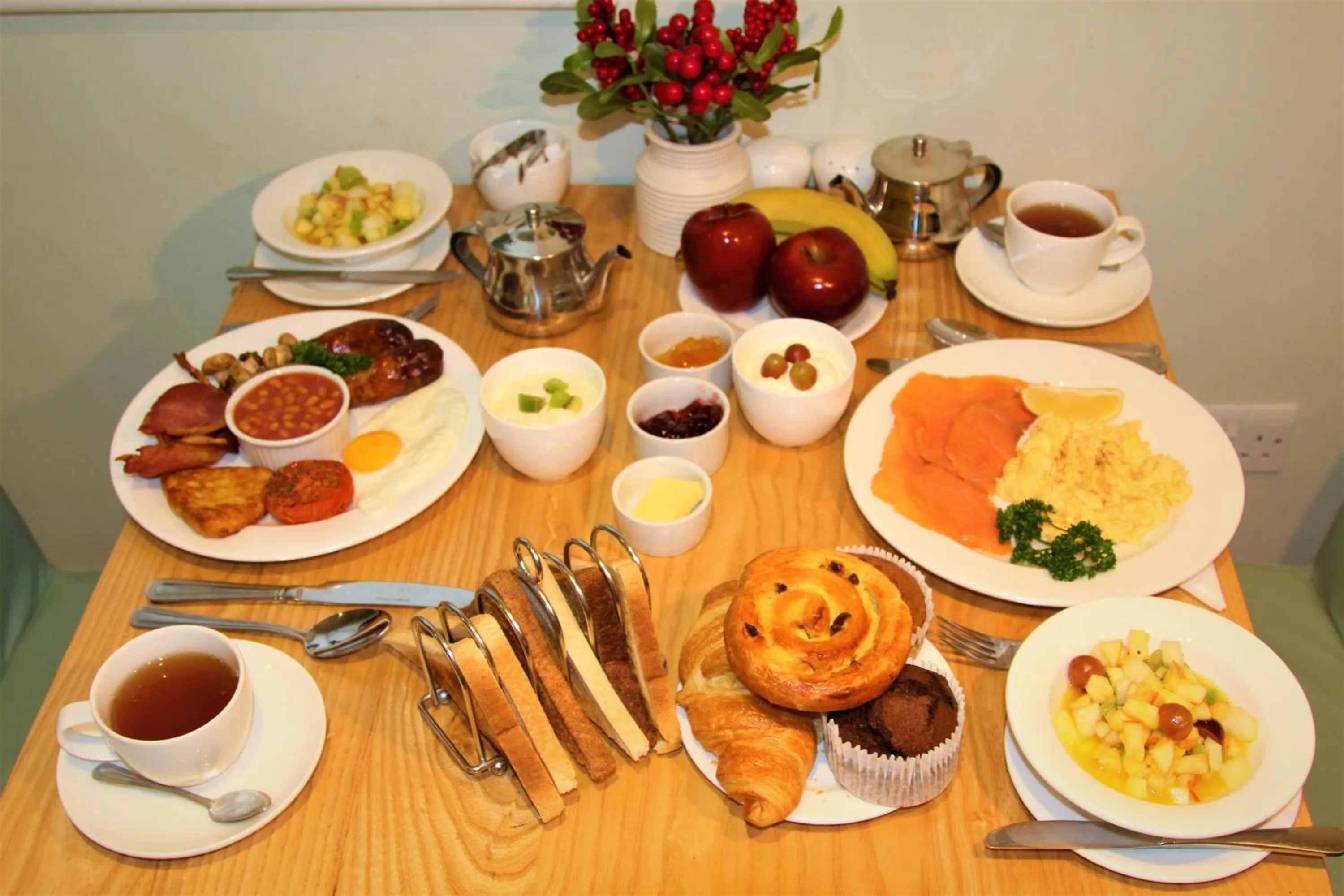 Breakfast in Sea Spray Hotel