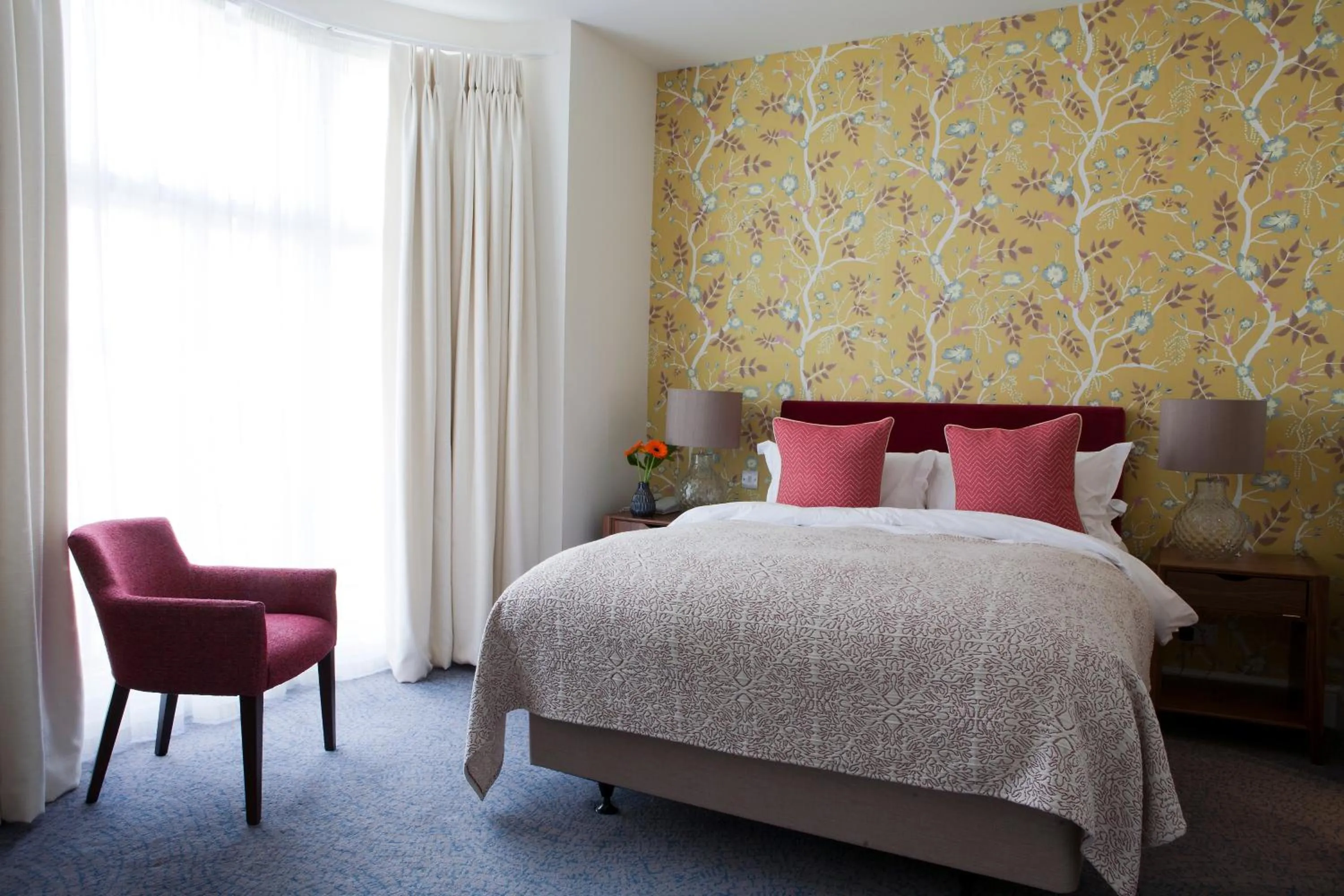 Bed in Sea Spray Hotel