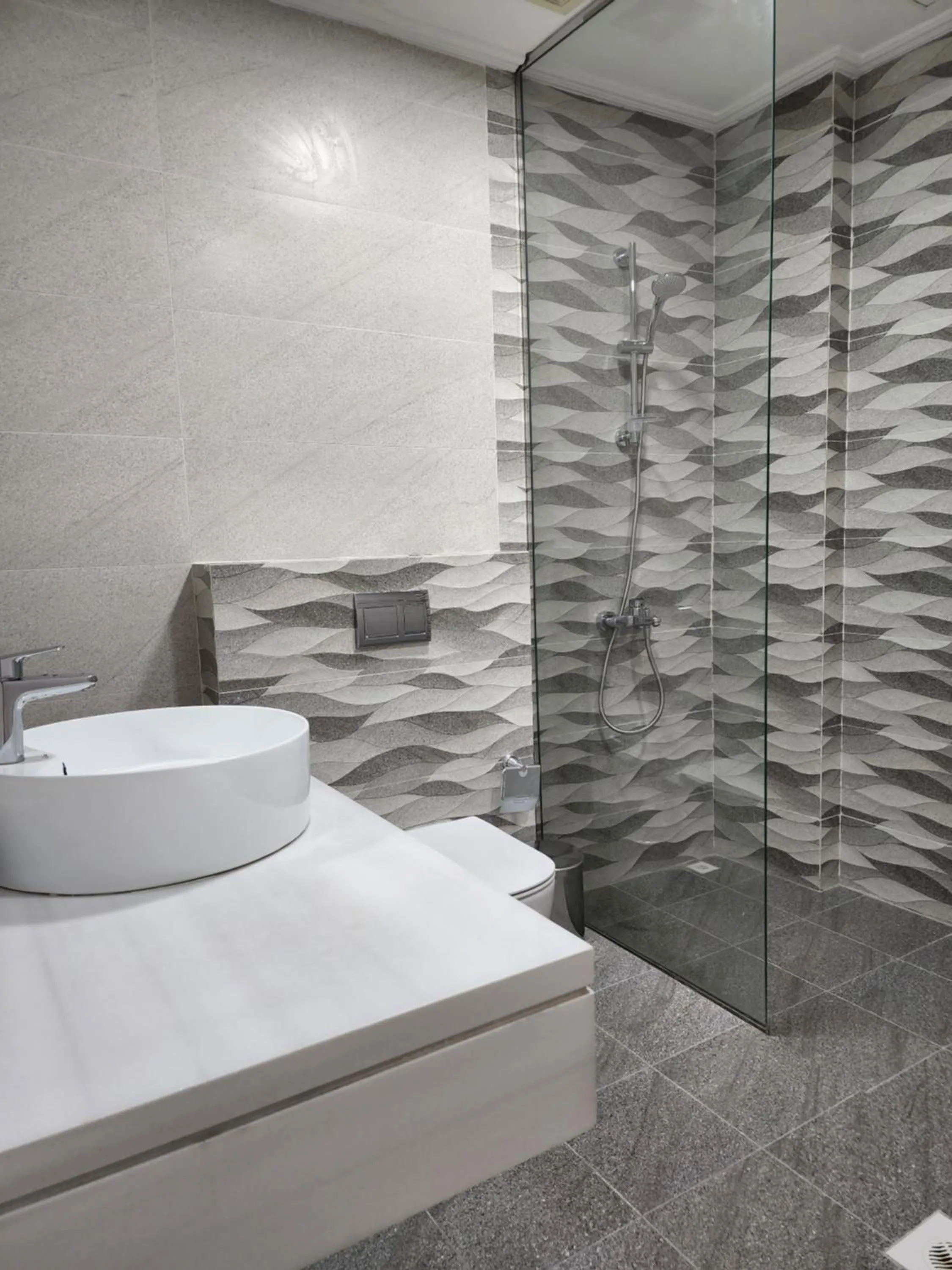 Bathroom in Imperial Suites Hotel