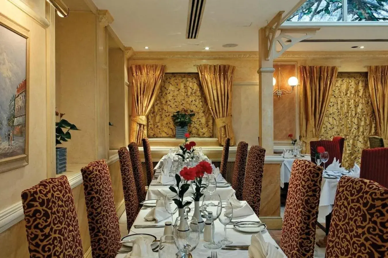 Restaurant/places to eat in Rochester Hotel by Blue Orchid Restaurant/places to eat in Rochester Hotel by Blue Orchid