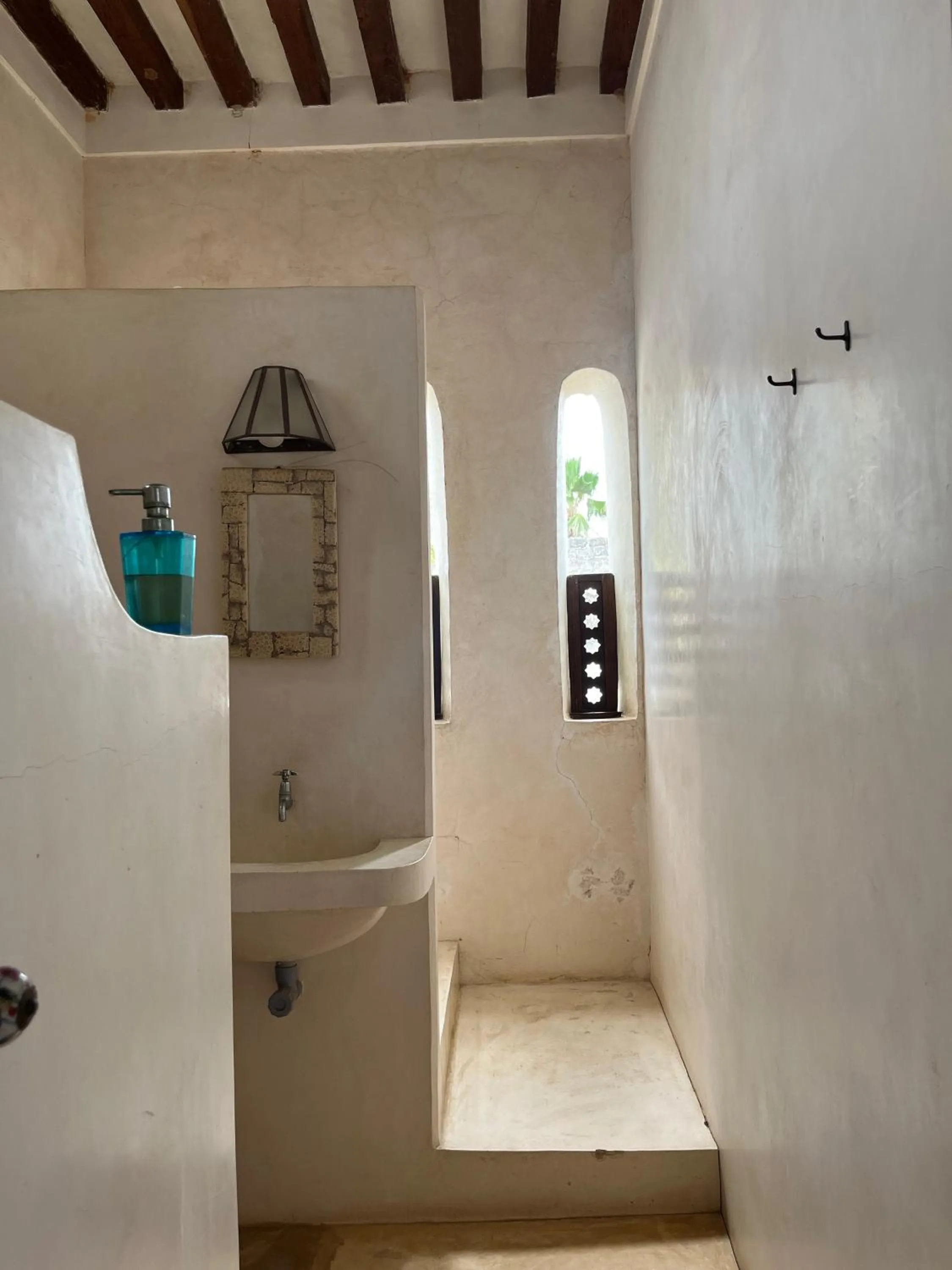 Bathroom in Subira House