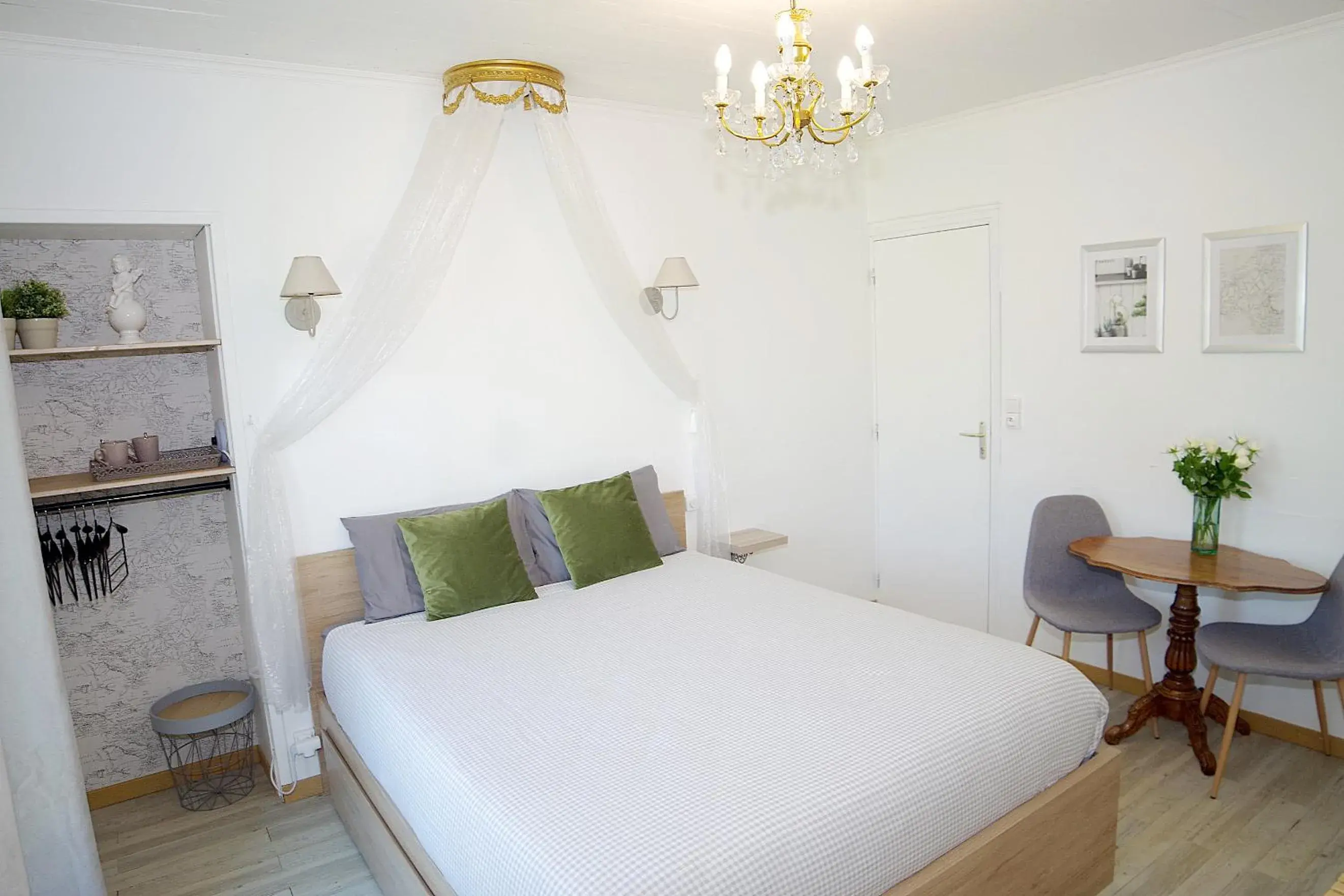 Double Room with Garden View in Les 4 saisons Double Room with Garden View in Les 4 saisons