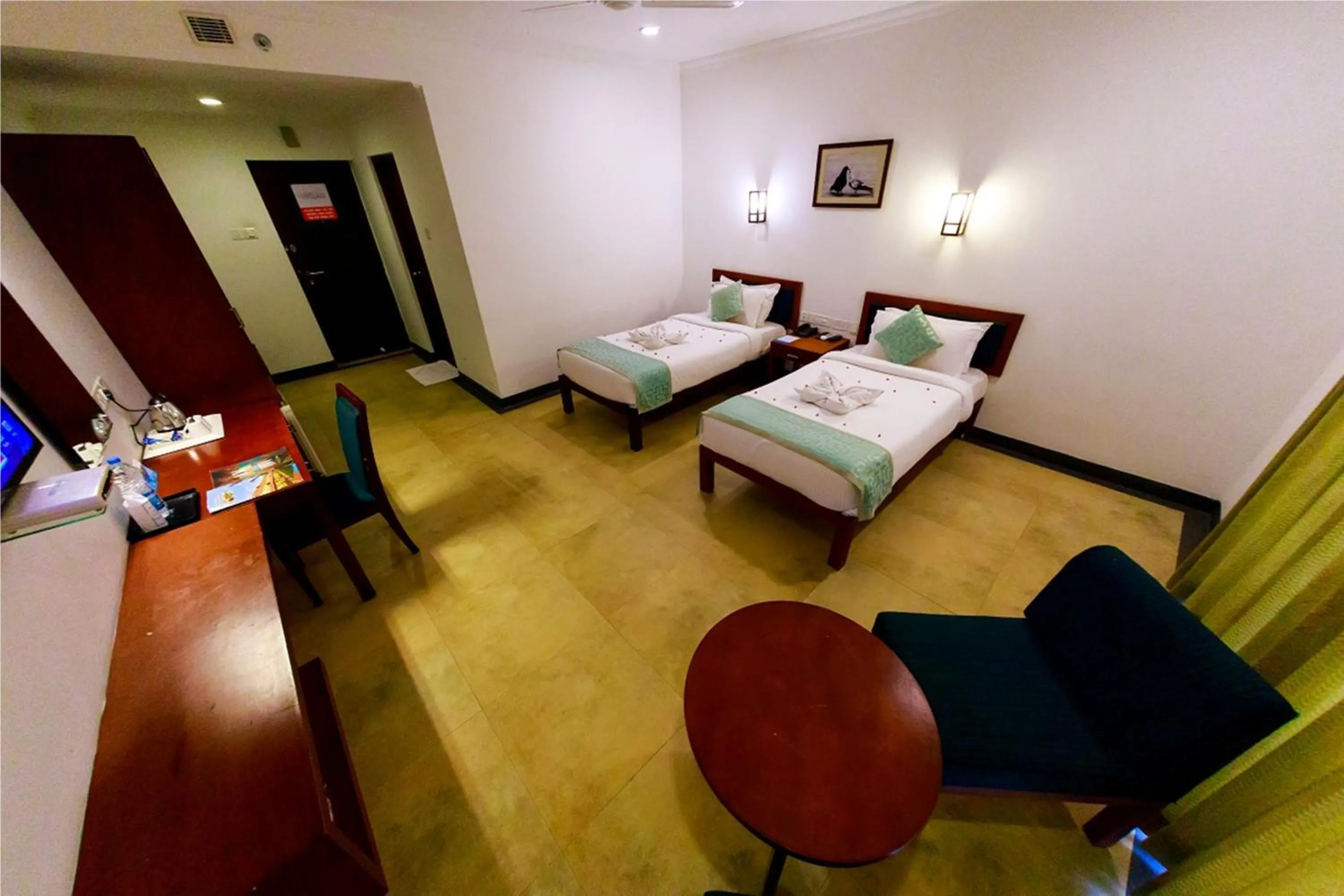 Photo of the whole room, Bed in Green Fields Kumarakom