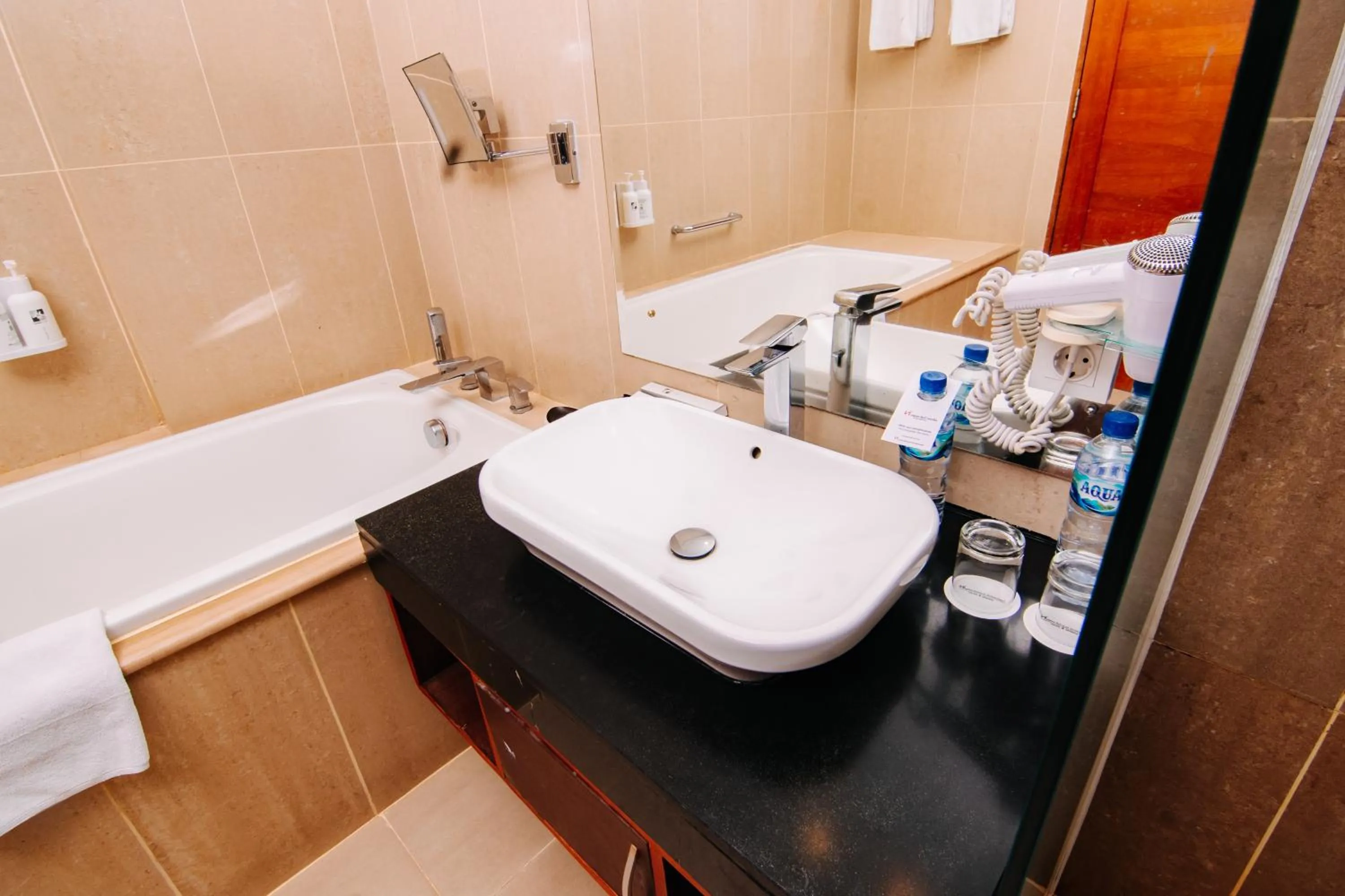 Bathroom in Swiss-Belinn SKA Pekanbaru