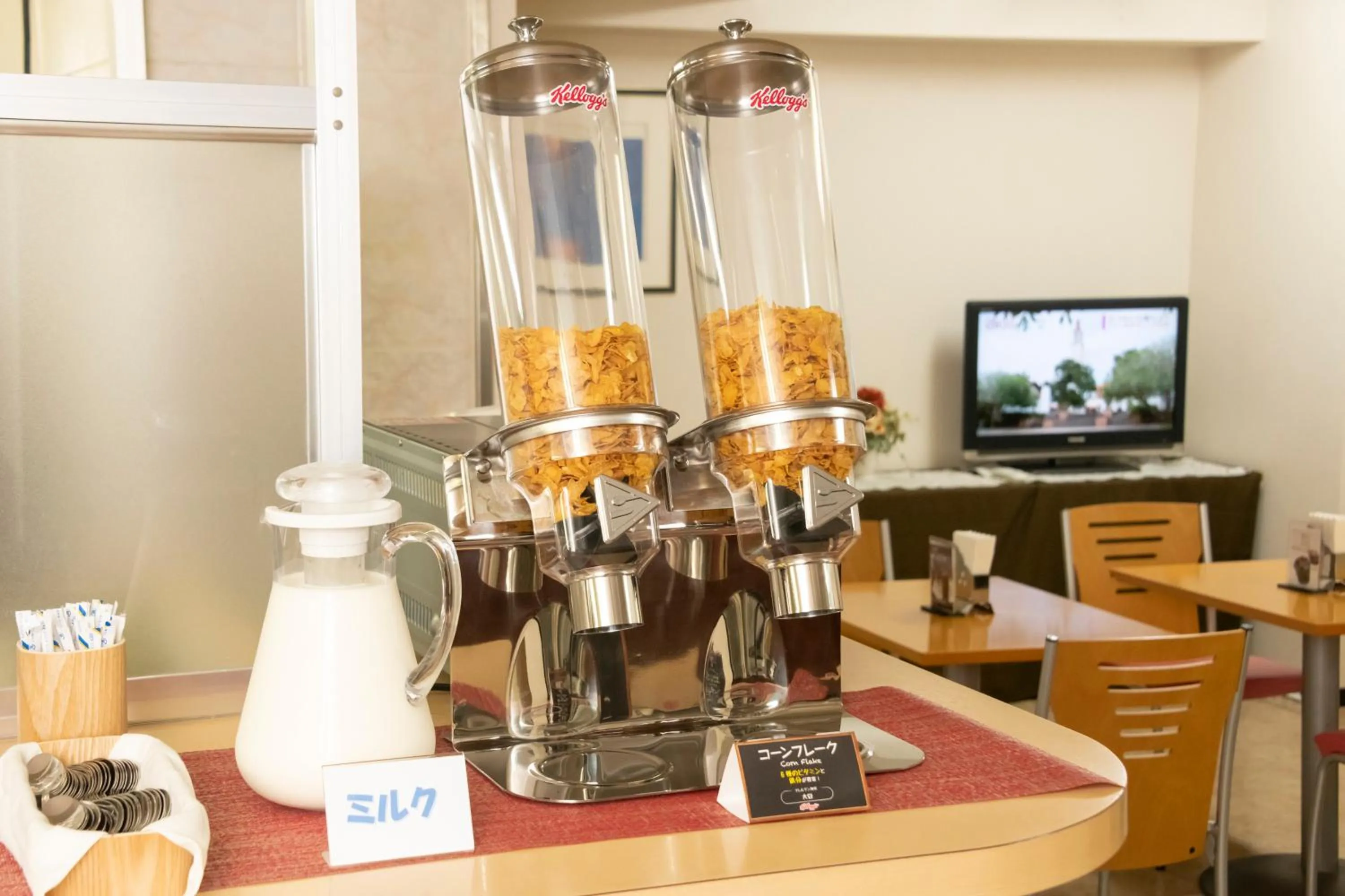 Breakfast in Hashimoto Park Hotel