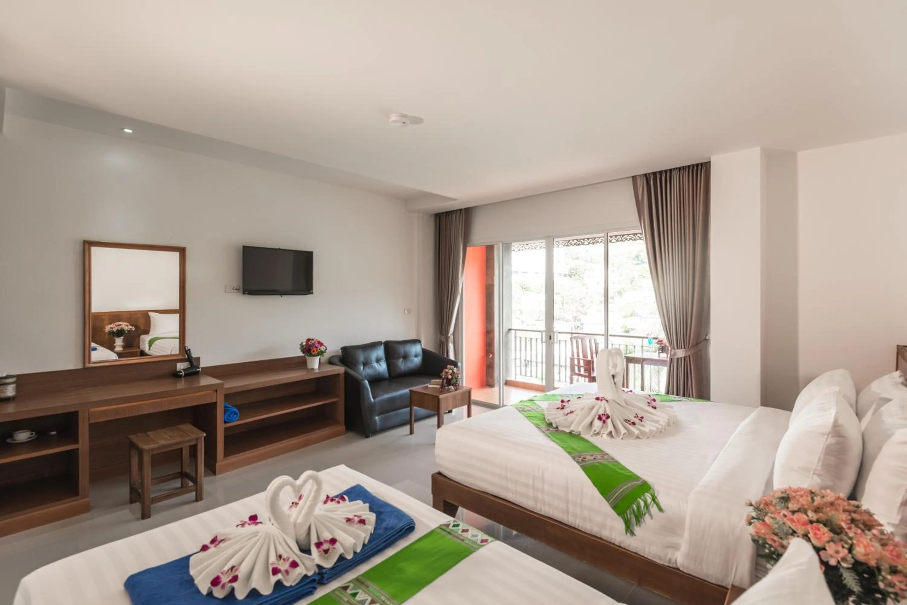 Day, Bed in Baan Vanida Garden Resort