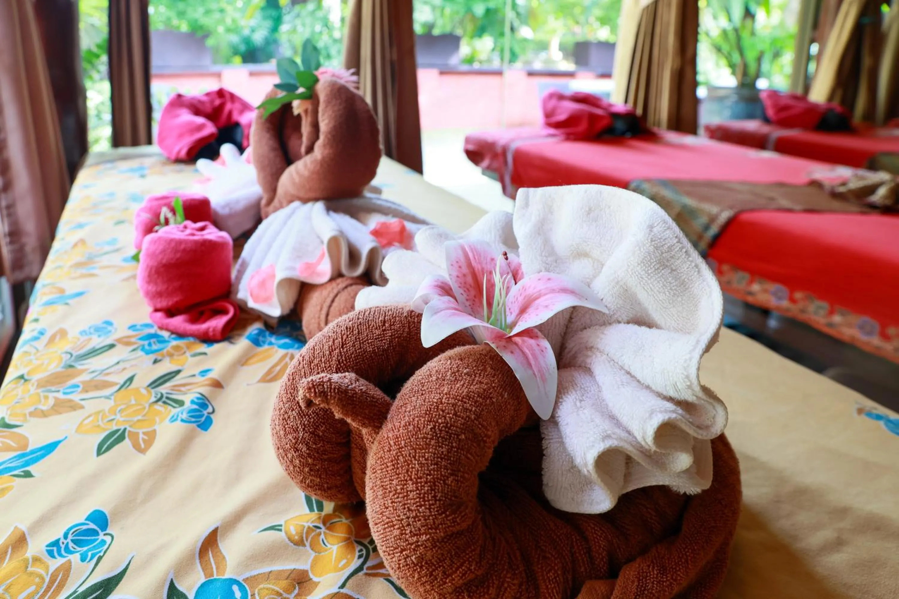 Massage, Bed in Baan Vanida Garden Resort
