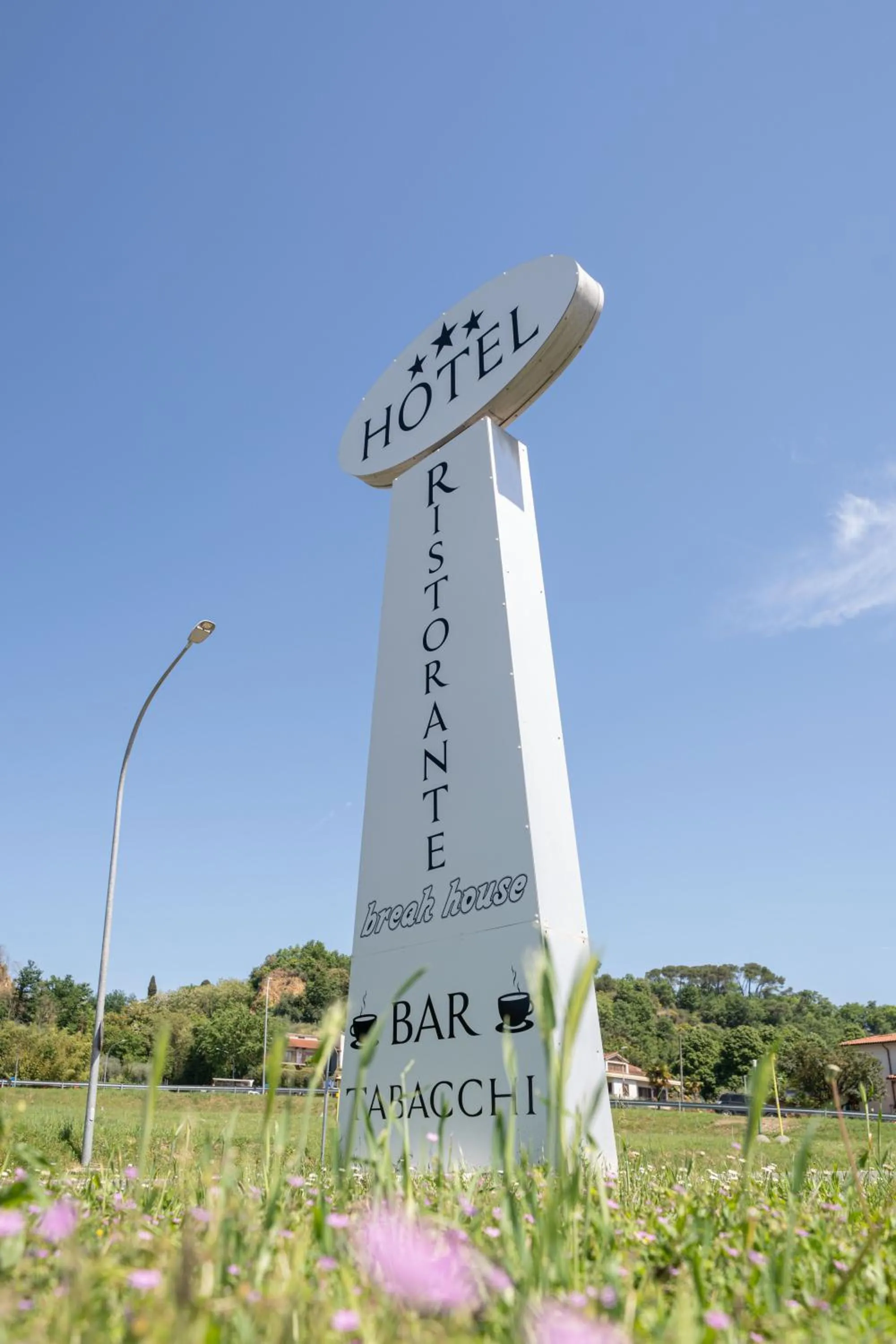 Property building in Hotel Break House Ristorante