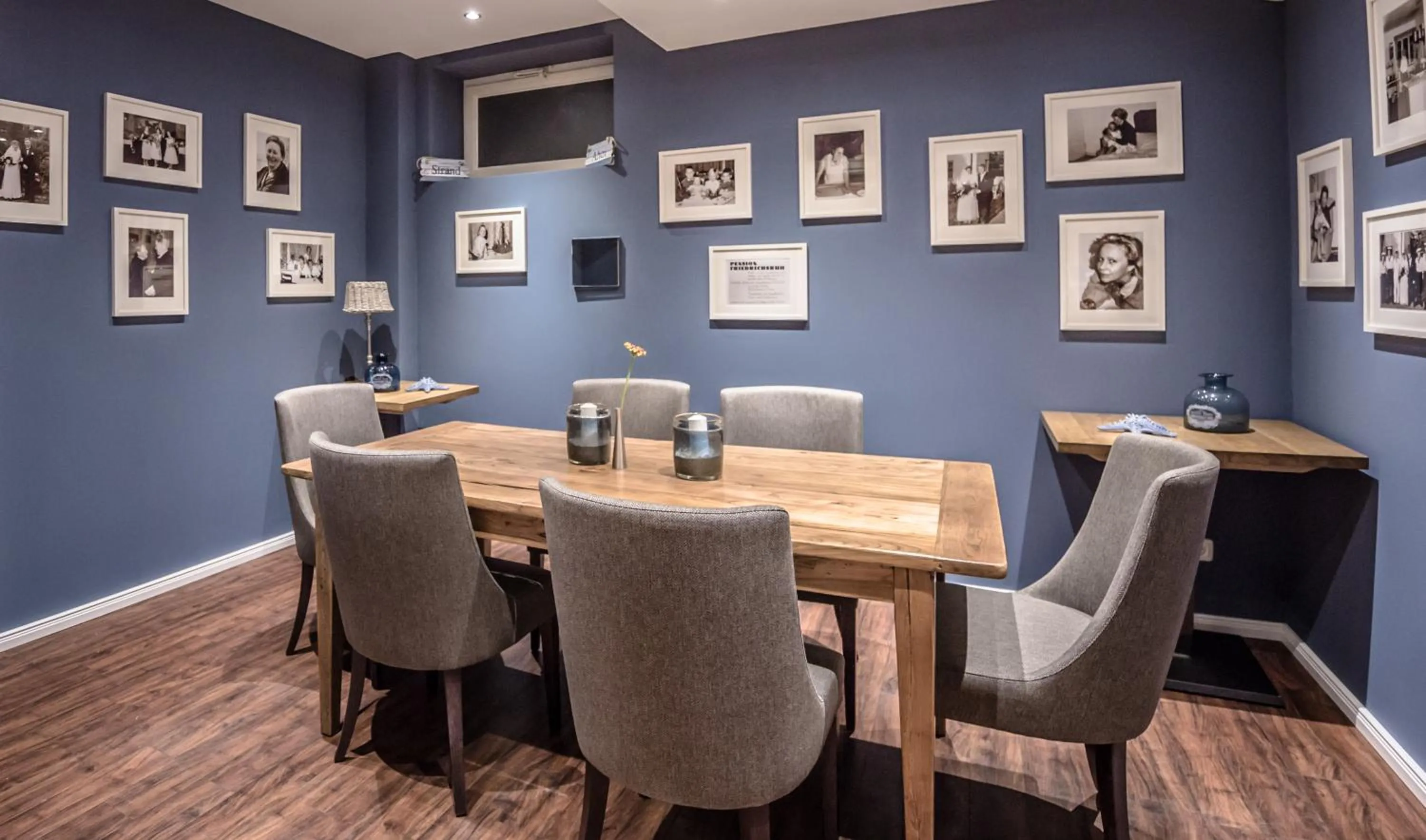 Lounge or bar in Mein Strandhaus - Hotel, Restaurant & Schwimmbad