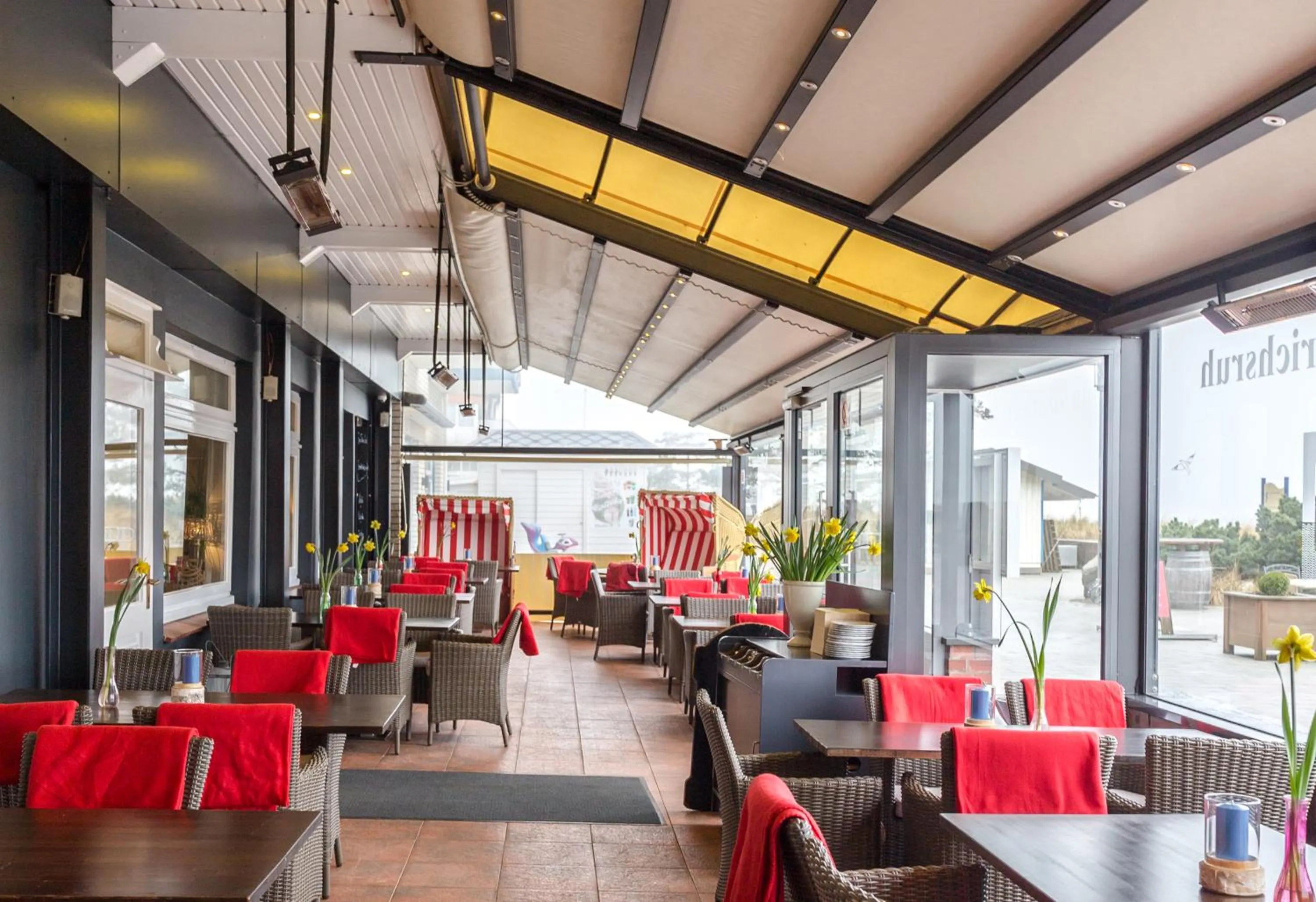 Lounge or bar in Mein Strandhaus - Hotel, Restaurant & Schwimmbad