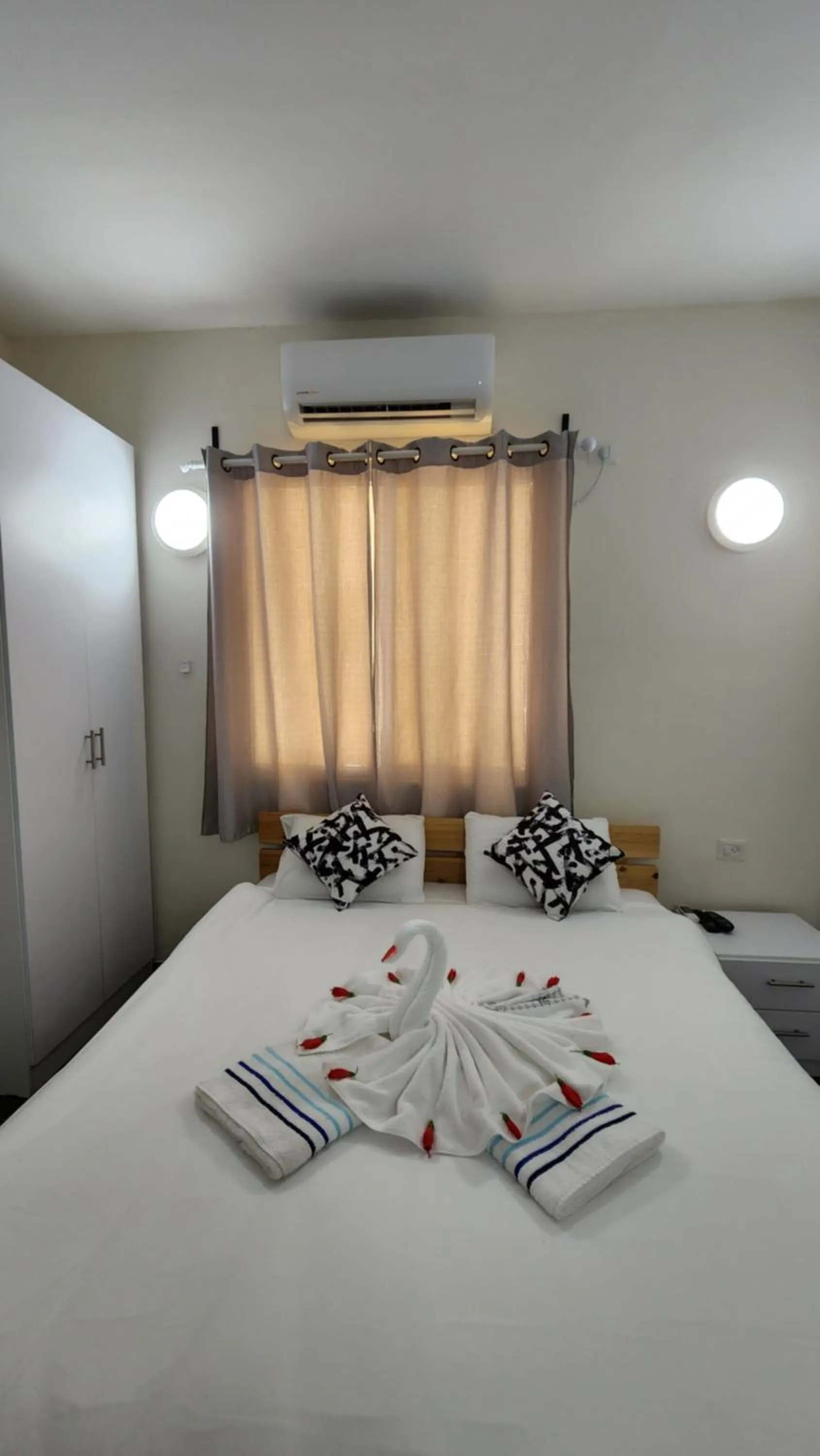 Bed in David Hameleh House