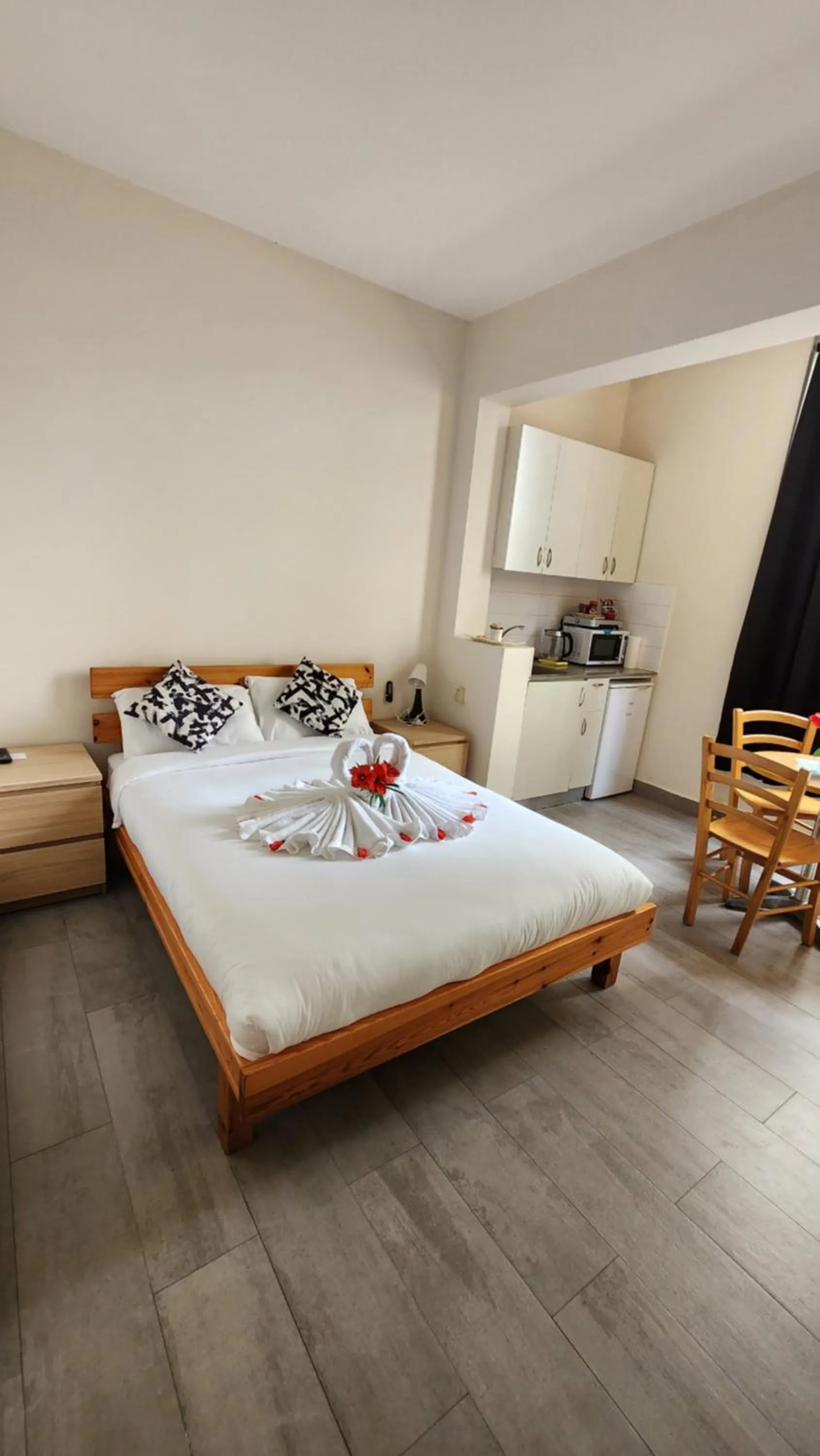 Bed in David Hameleh House