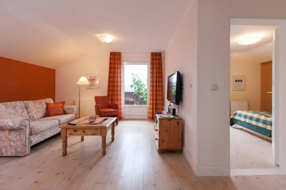 Two-Bedroom Apartment (4 Adults) - Ground Floor in Gästehaus Luv und Lee Two-Bedroom Apartment (4 Adults) - Ground Floor in Gästehaus Luv und Lee