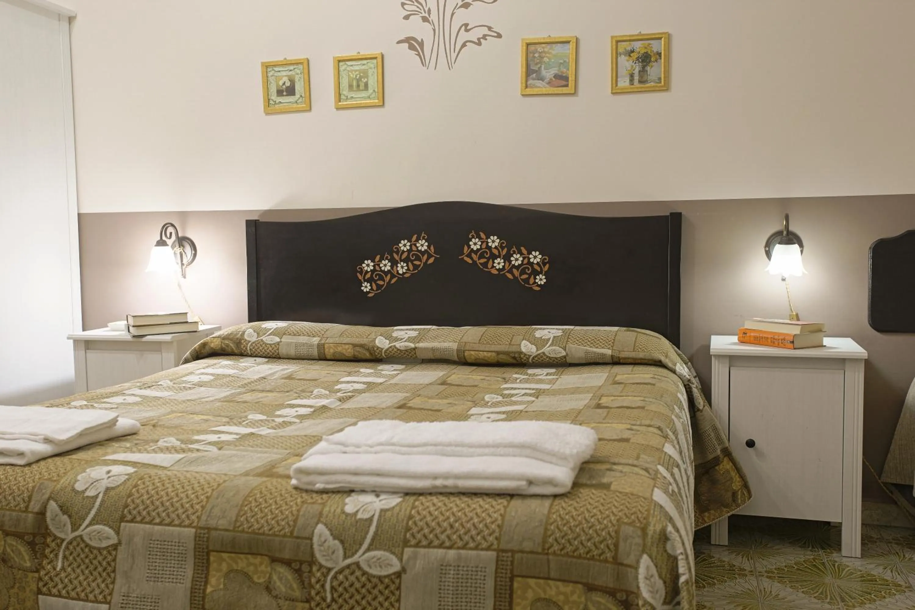 Bedroom, Bed in Il Mandorlo