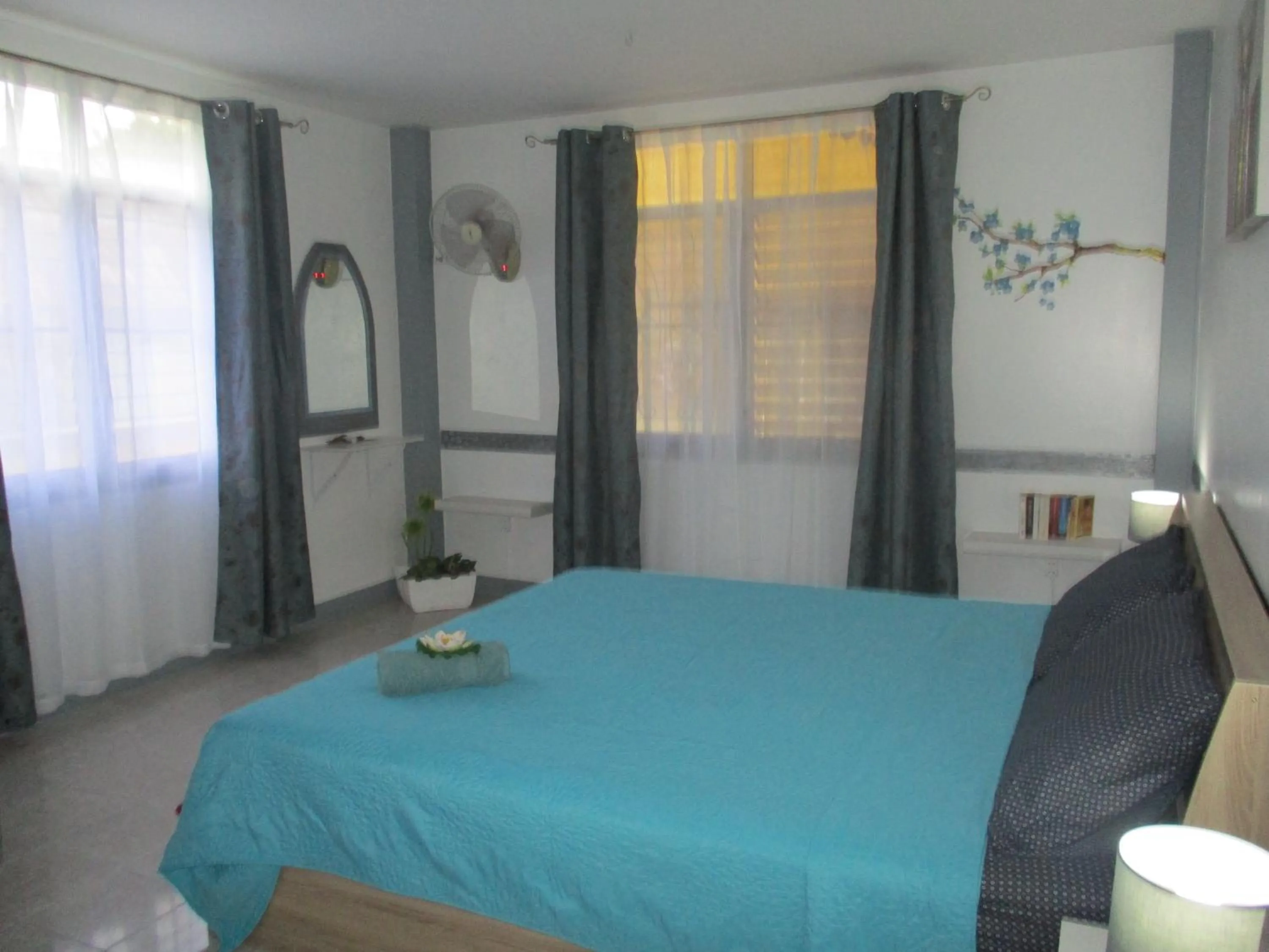 Bed in Similan Hotel