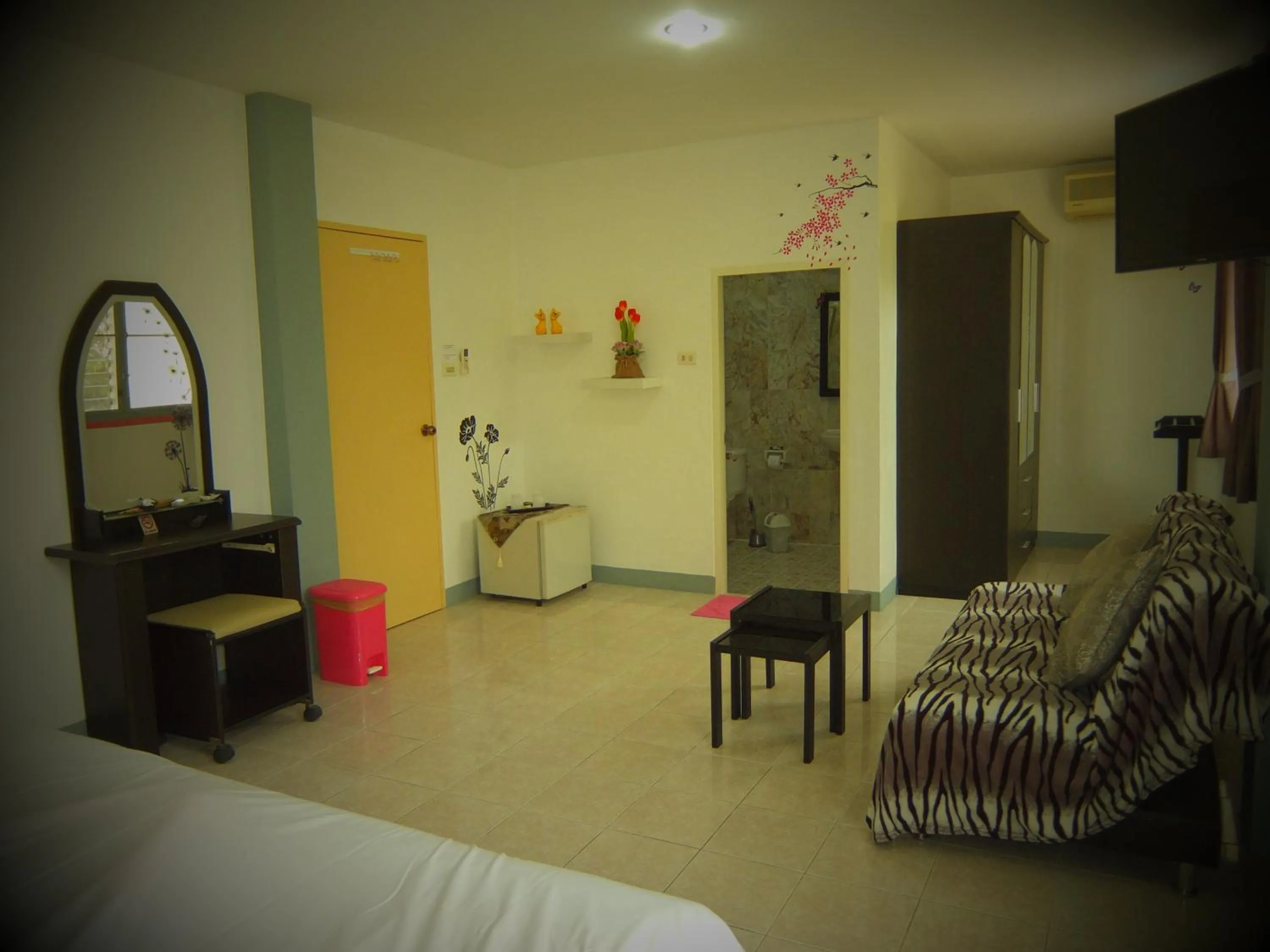 Bedroom, Bed in Similan Hotel