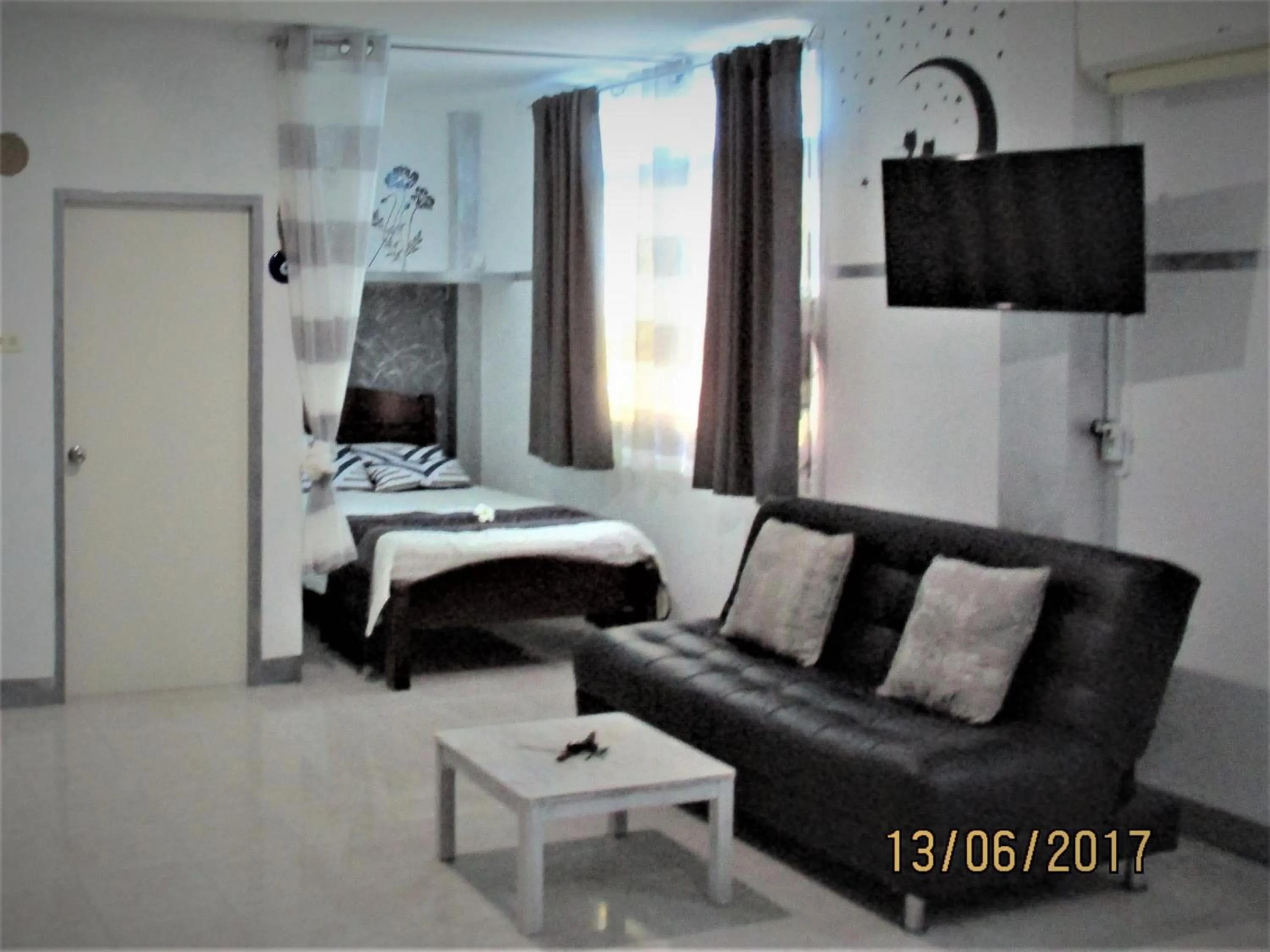 Bed in Similan Hotel