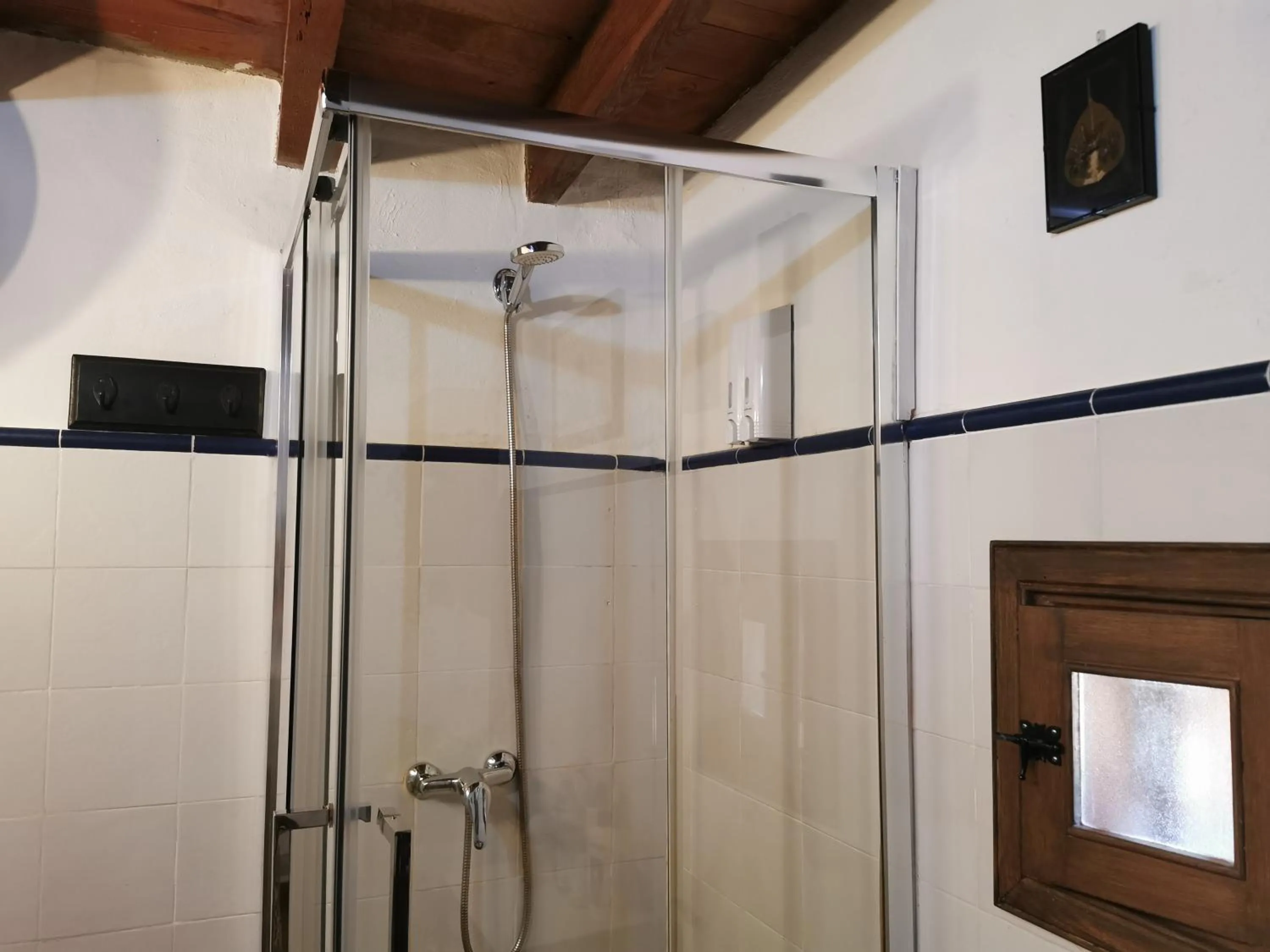 Shower in Villa Cecilio
