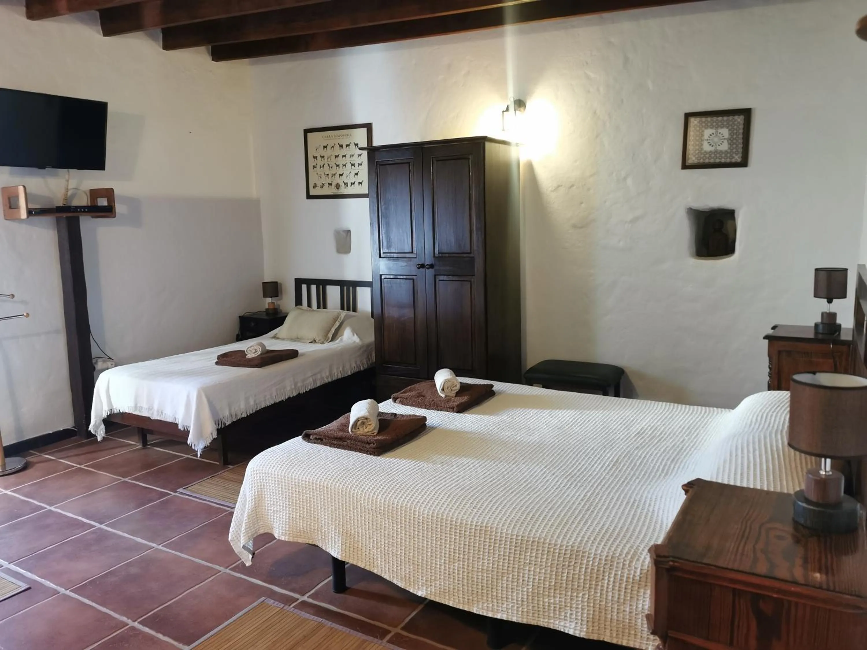 Decorative detail, Bed in Villa Cecilio