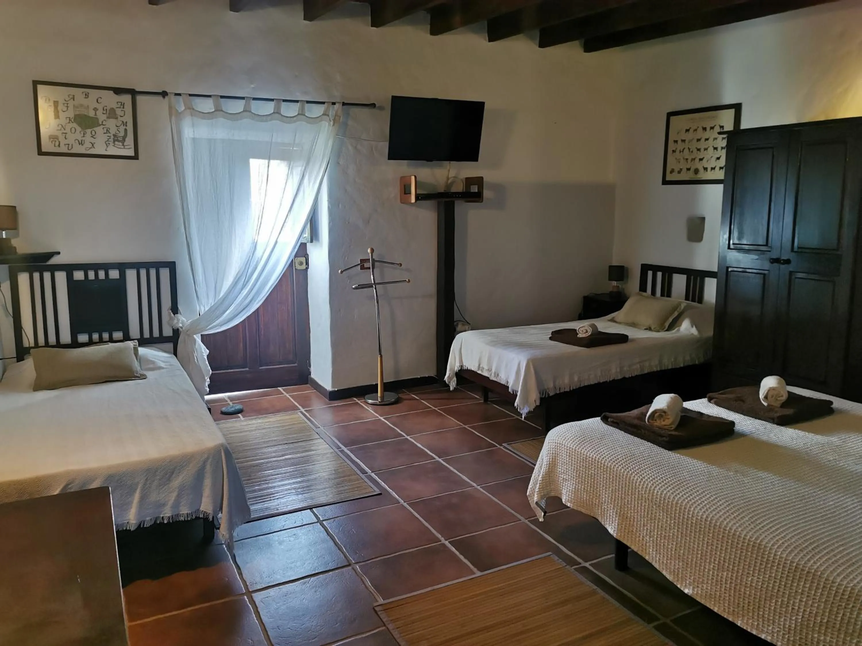 Decorative detail, Bed in Villa Cecilio