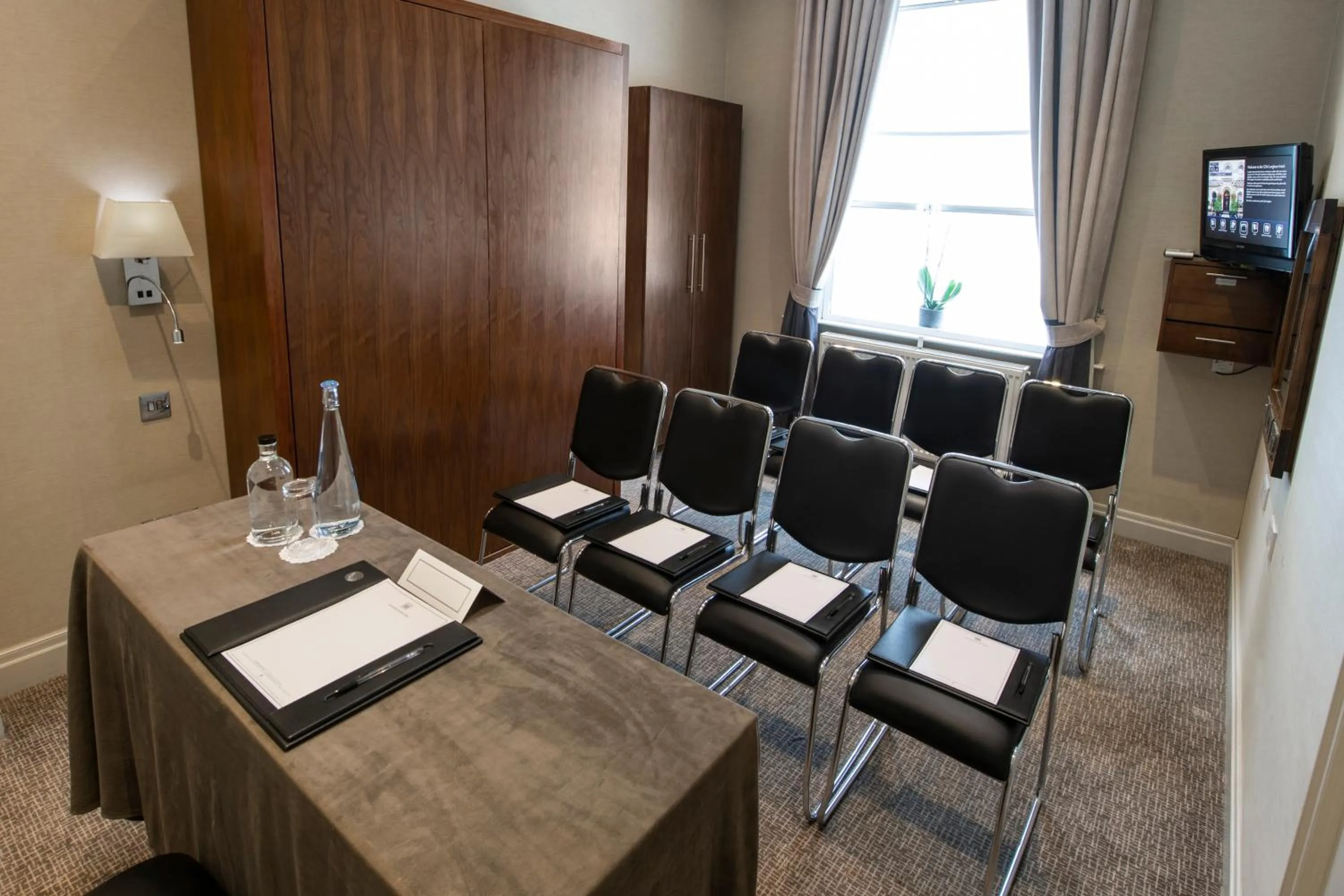 Meeting/conference room in Gem Langham Court Hotel