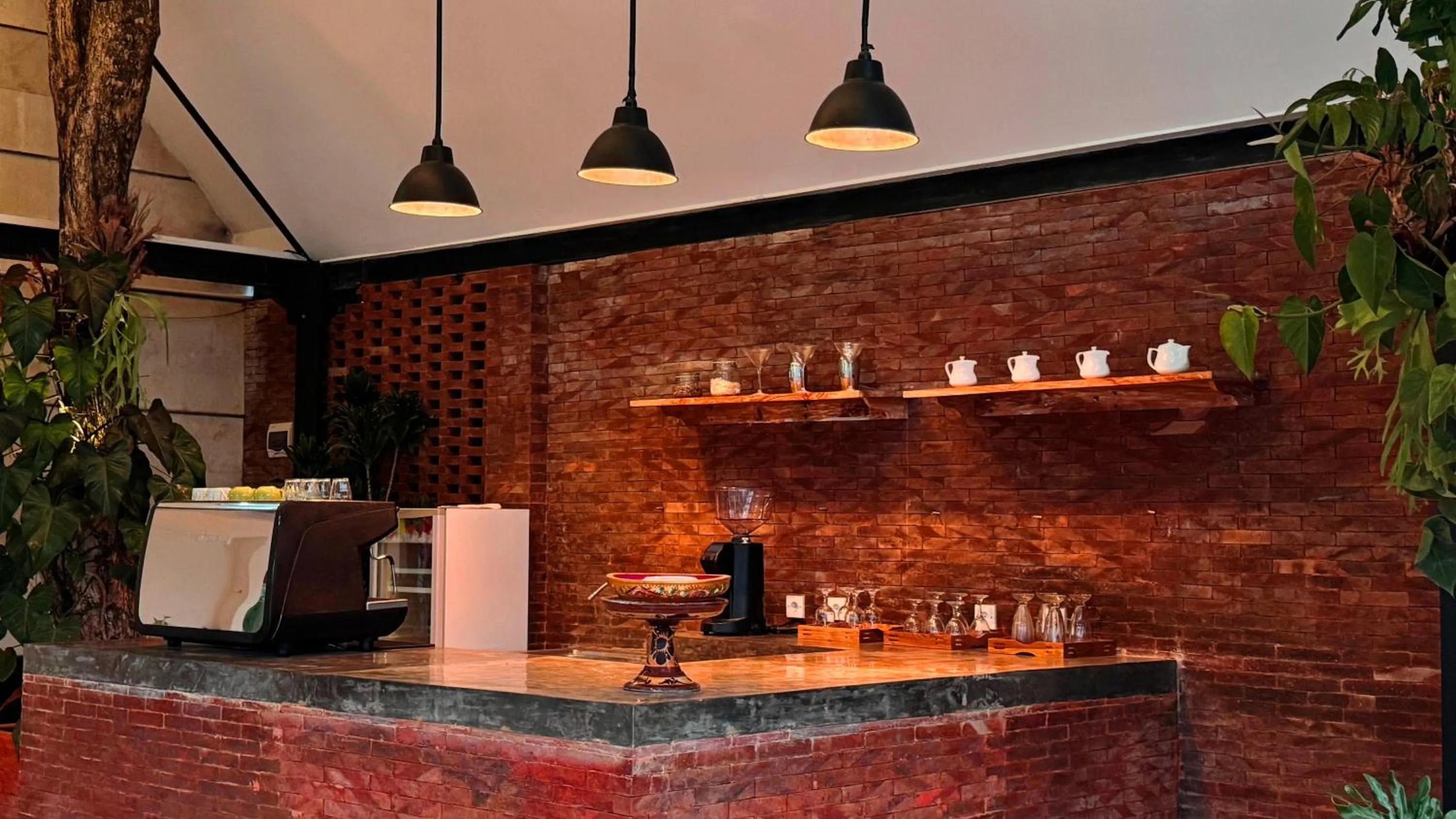 Restaurant/places to eat in Lubdhaka Canggu