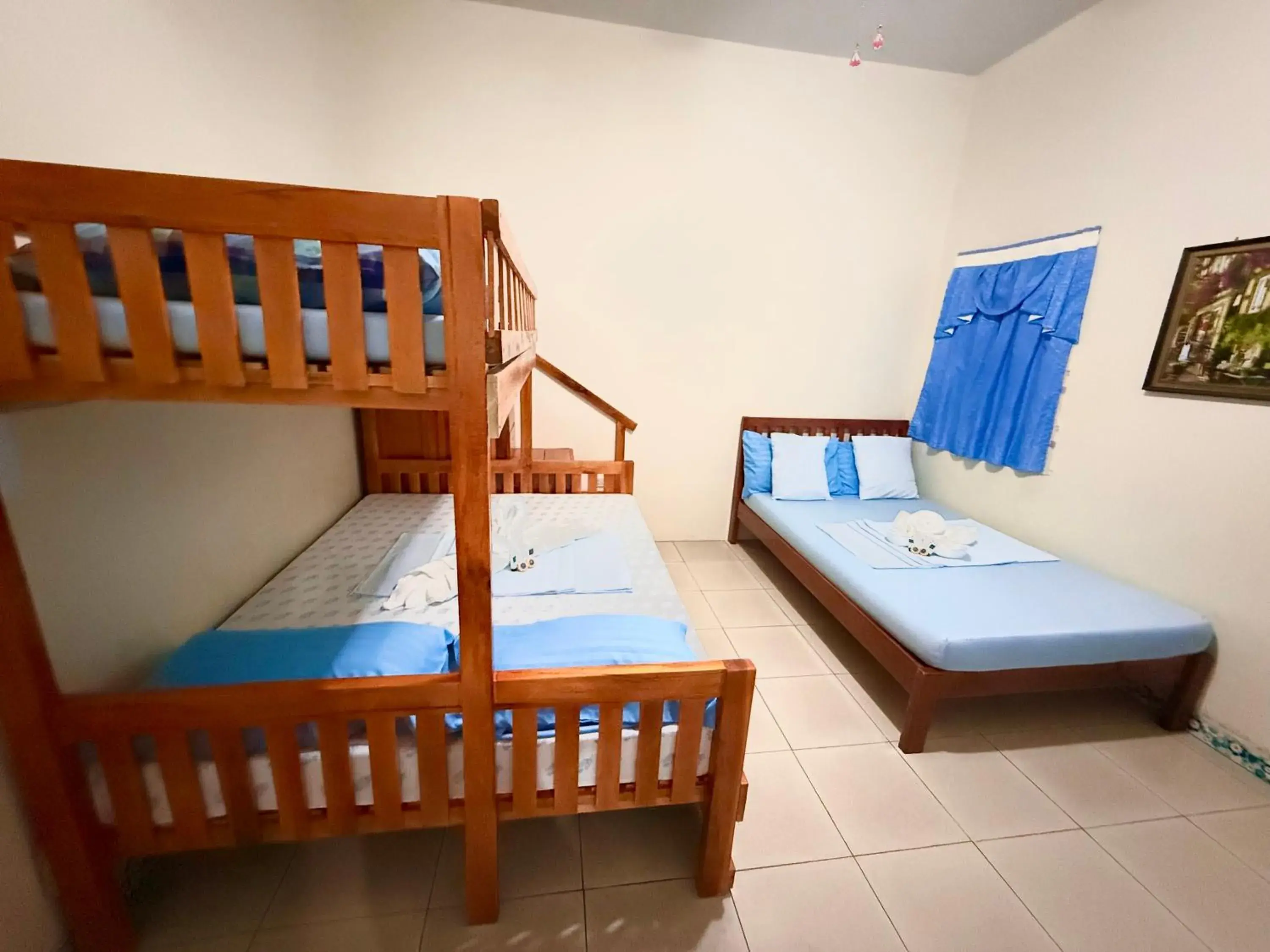 Deluxe Double Room with Extra Bed in Blue Summer Suites & Restaurant Deluxe Double Room with Extra Bed in Blue Summer Suites & Restaurant