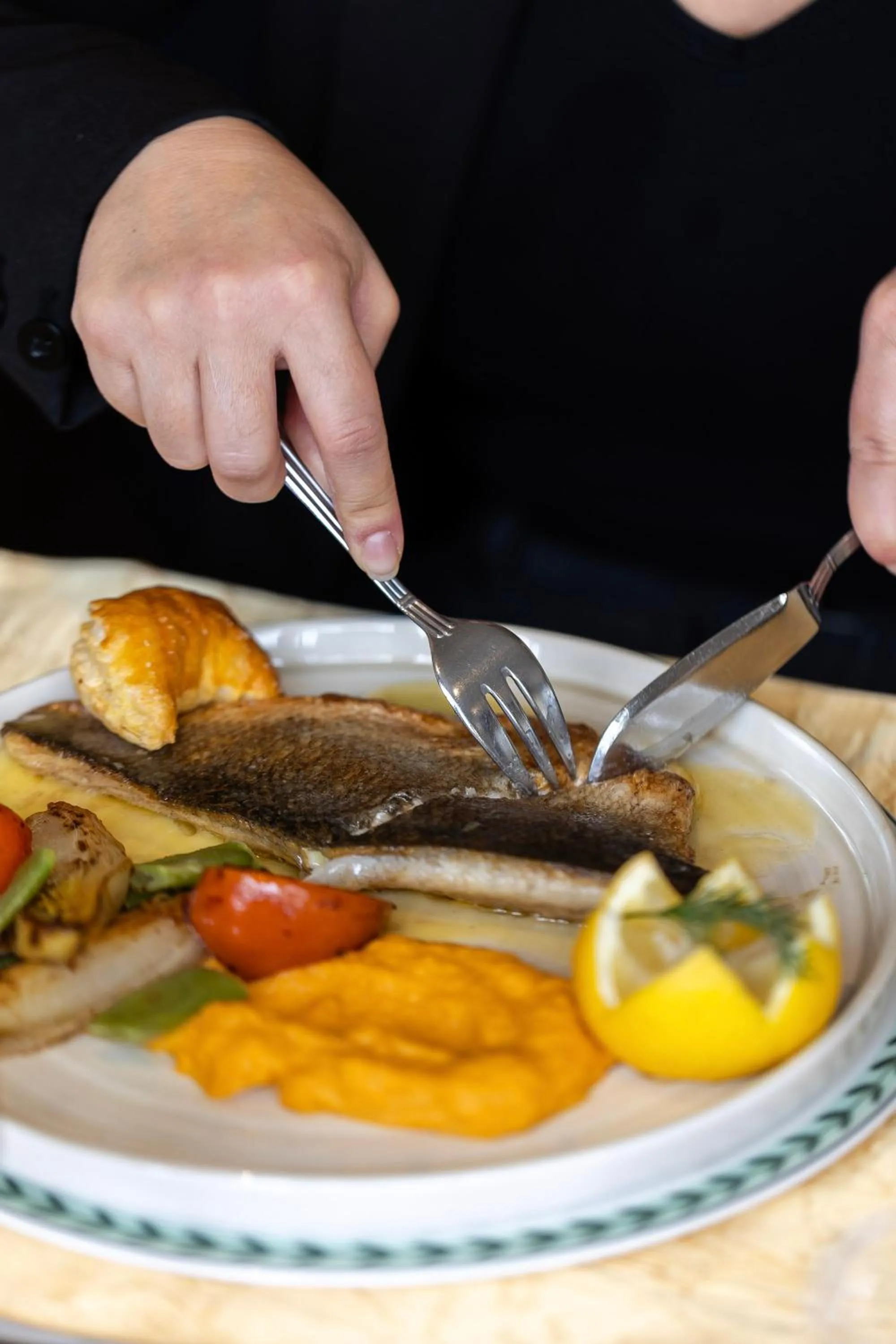 Restaurant/places to eat in Hôtel les Bergeronnettes