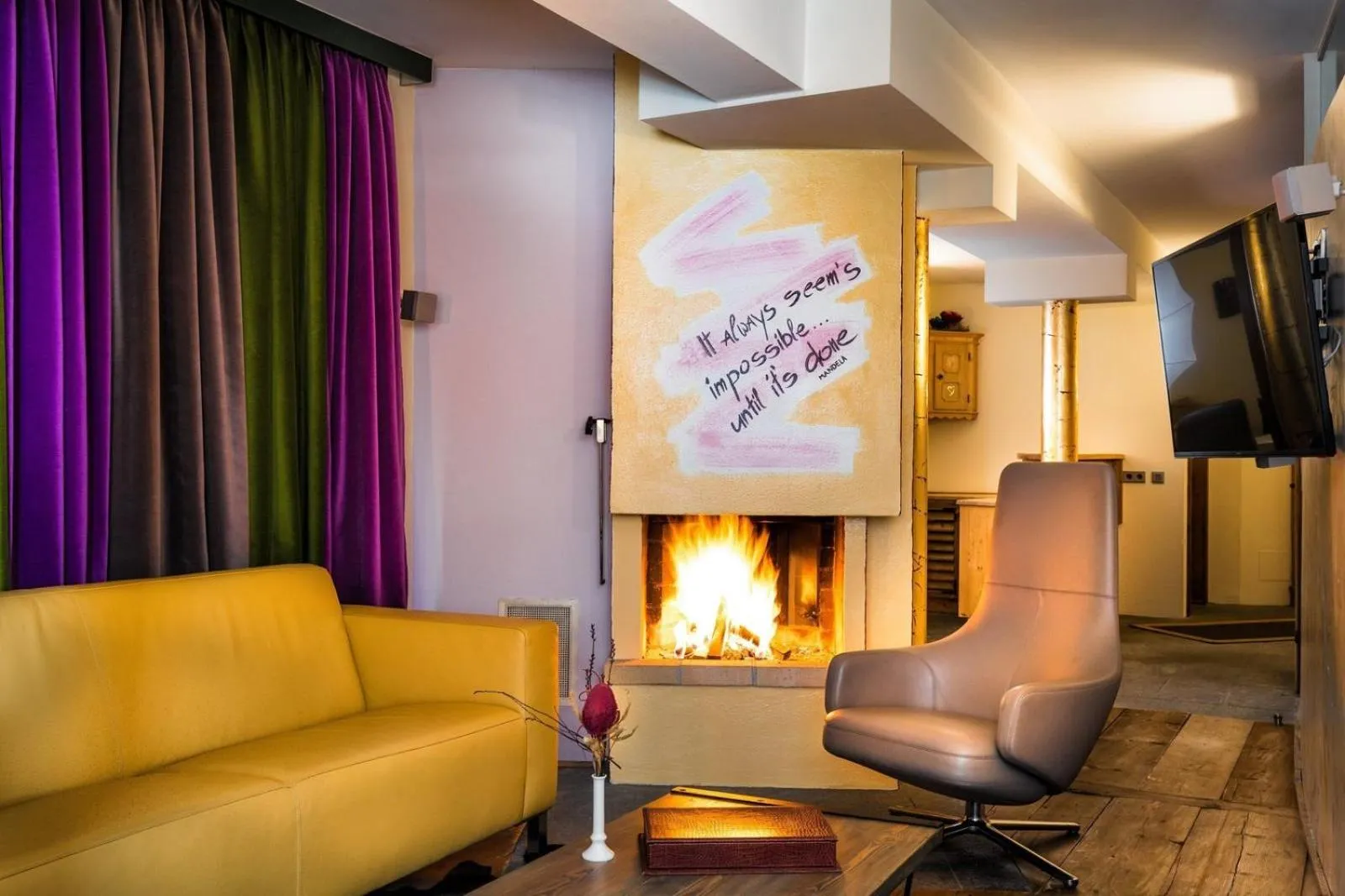 Living room in Raffl's St. Antoner Hof