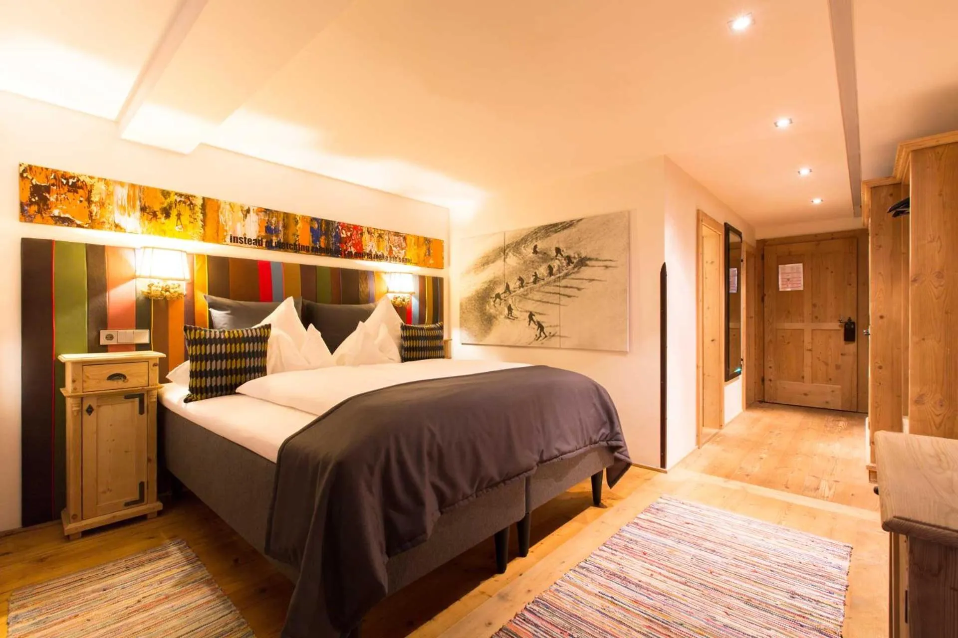 Photo of the whole room, Bed in Raffl's St. Antoner Hof