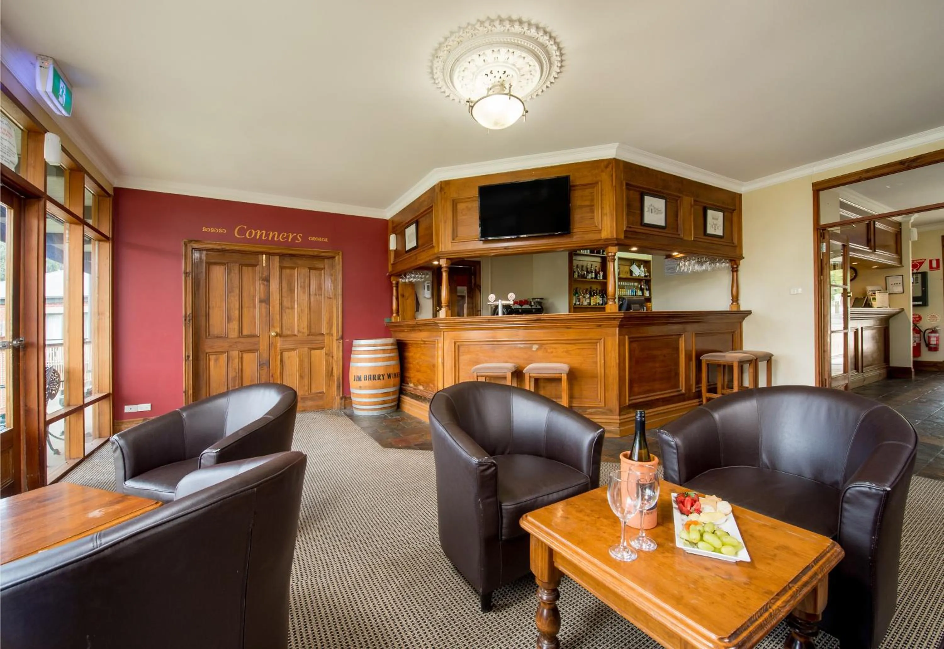 Restaurant/places to eat in Clare Country Club