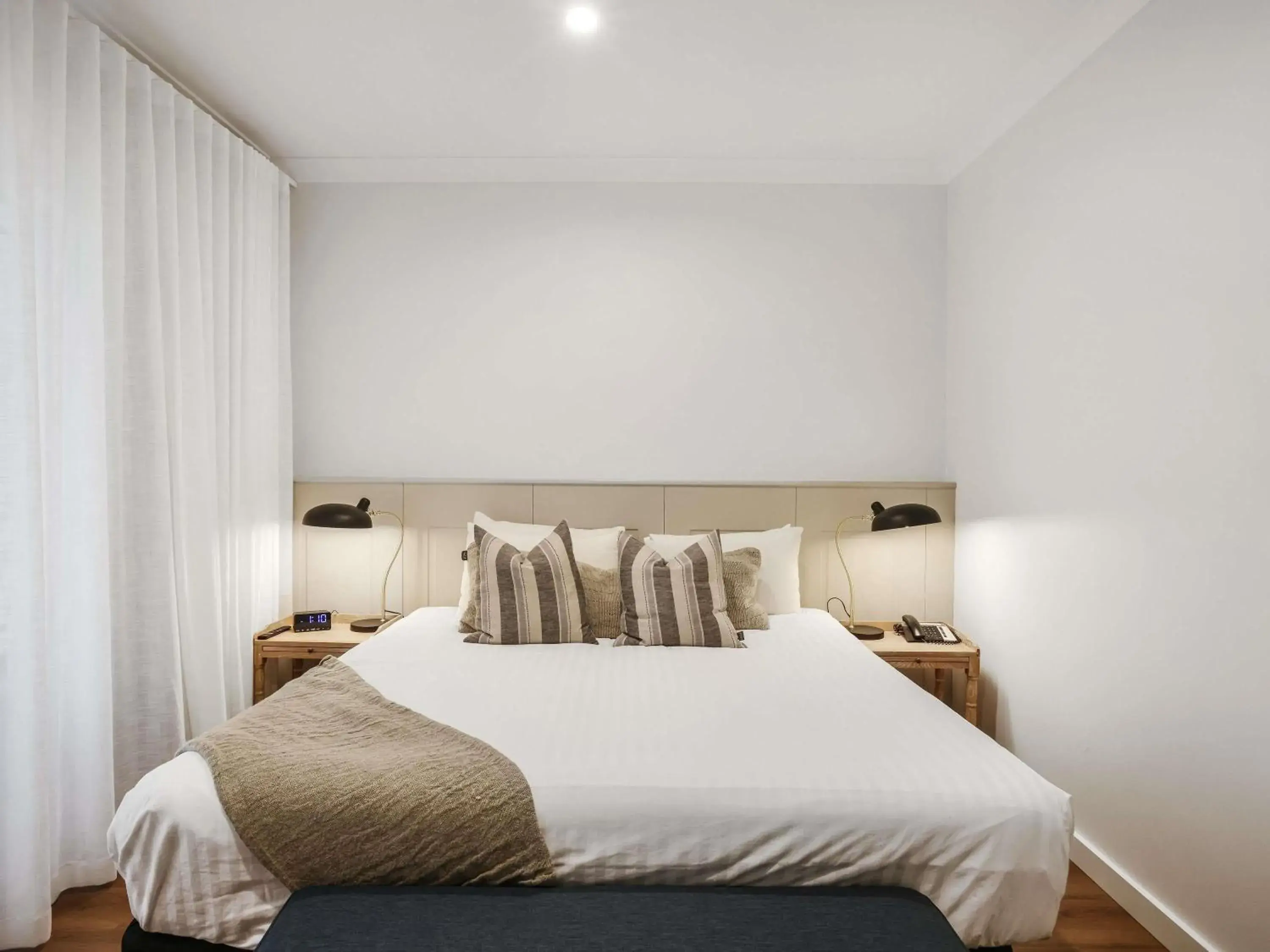 Bedroom, Bed in Clare Country Club Bedroom, Bed in Clare Country Club