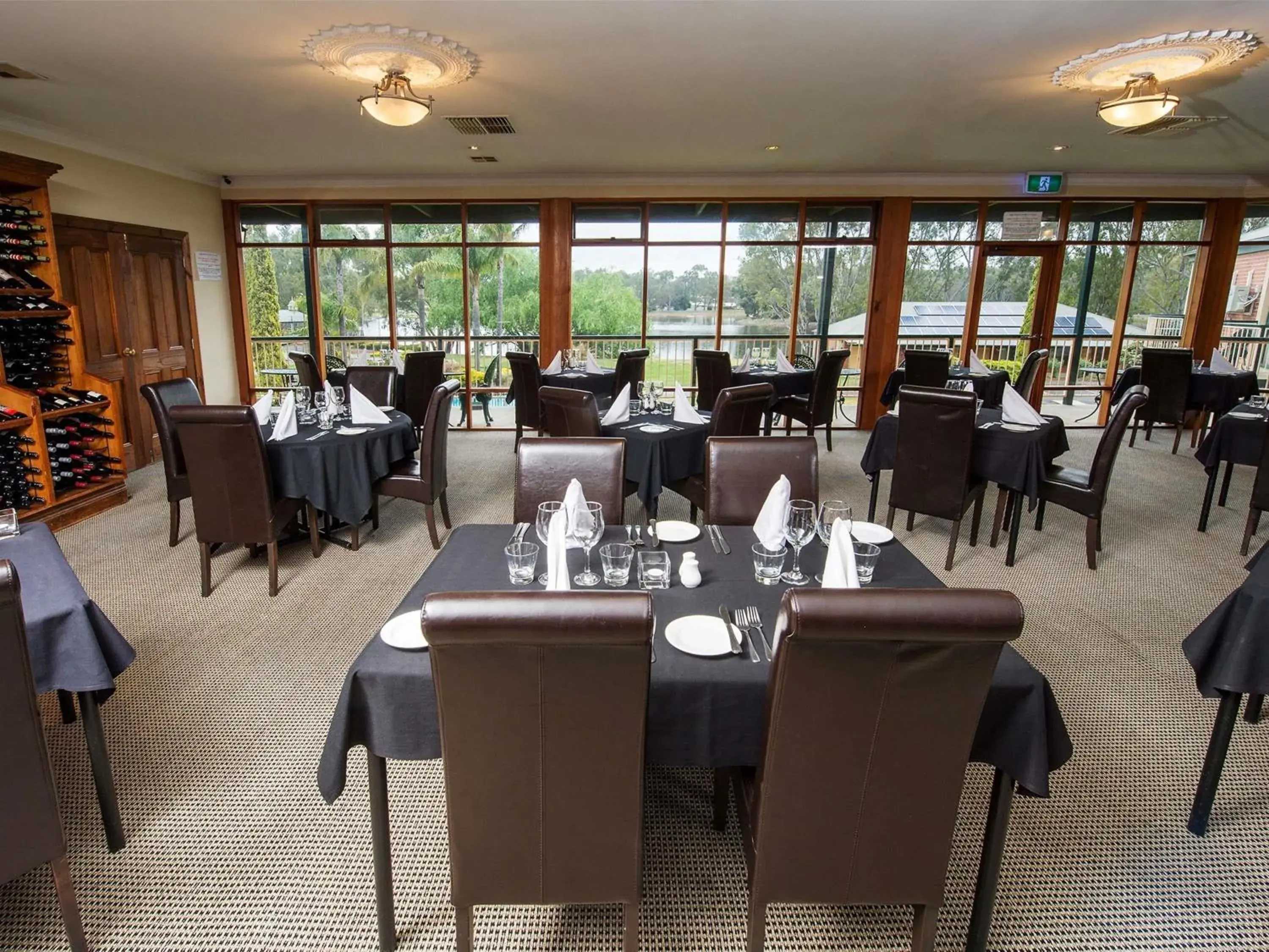 Restaurant/places to eat in Clare Country Club Restaurant/places to eat in Clare Country Club