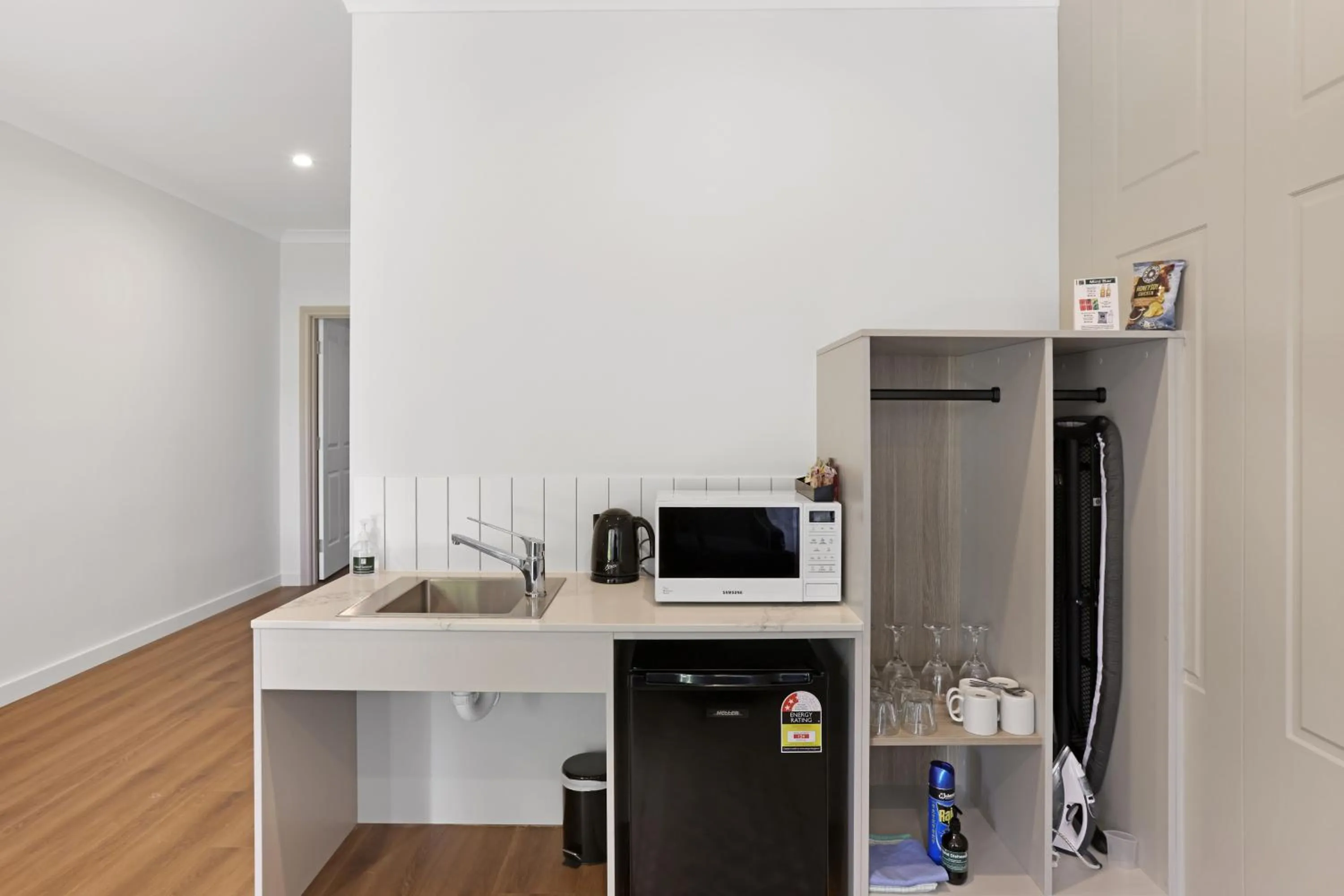 Kitchen or kitchenette in Clare Country Club