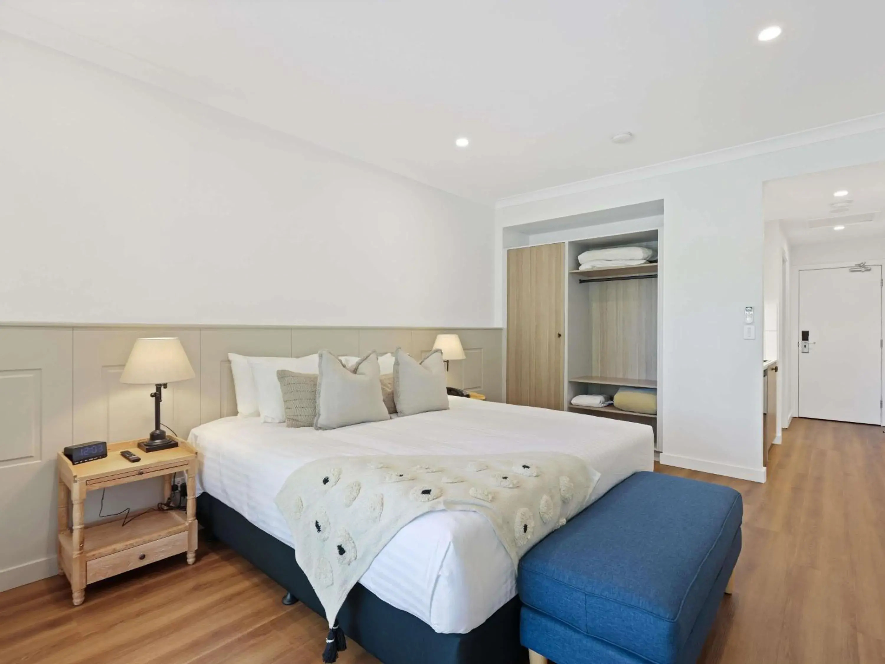 Bedroom, Bed in Clare Country Club Bedroom, Bed in Clare Country Club