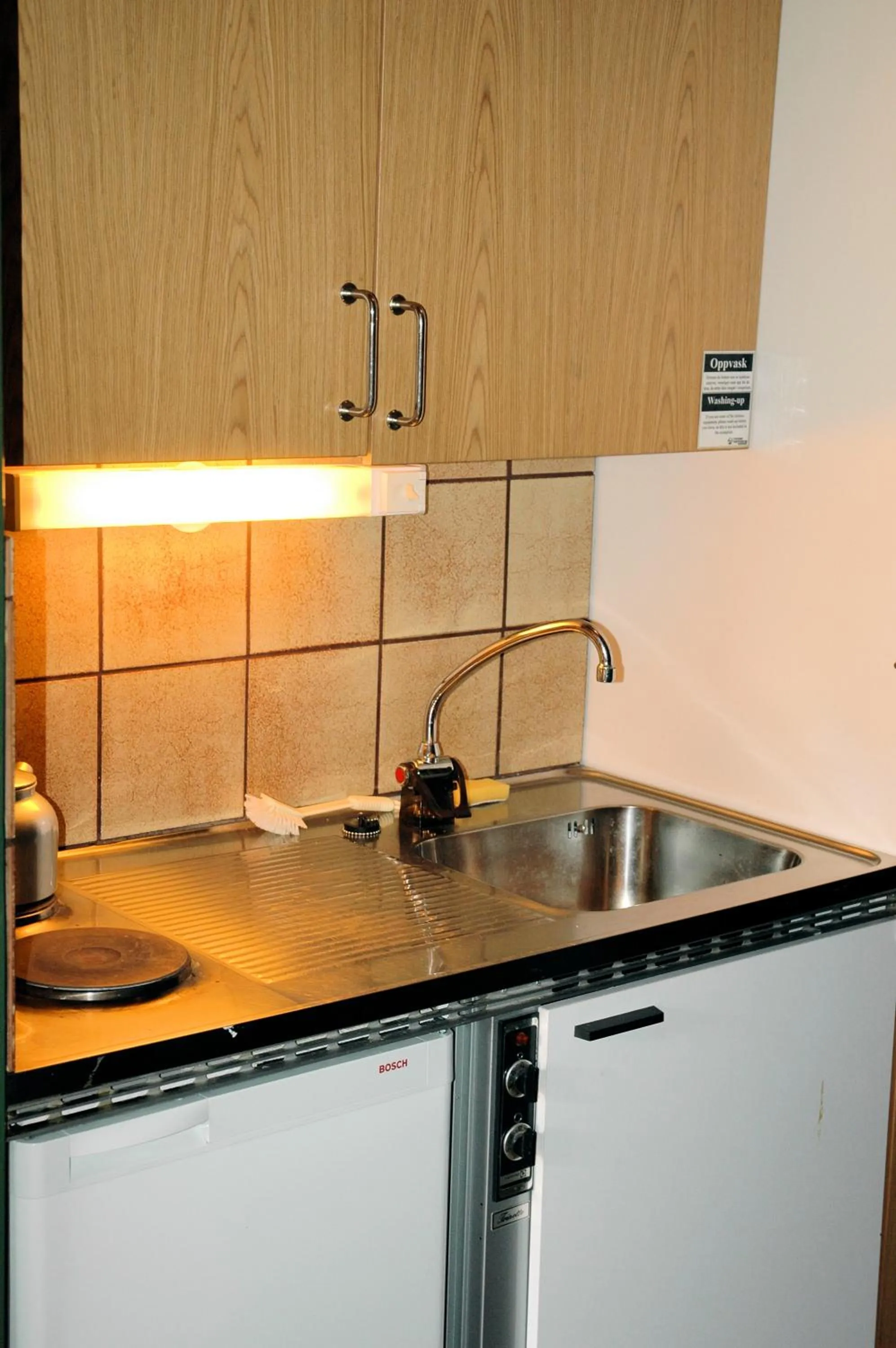 Kitchen or kitchenette in Tysfjord Hotel