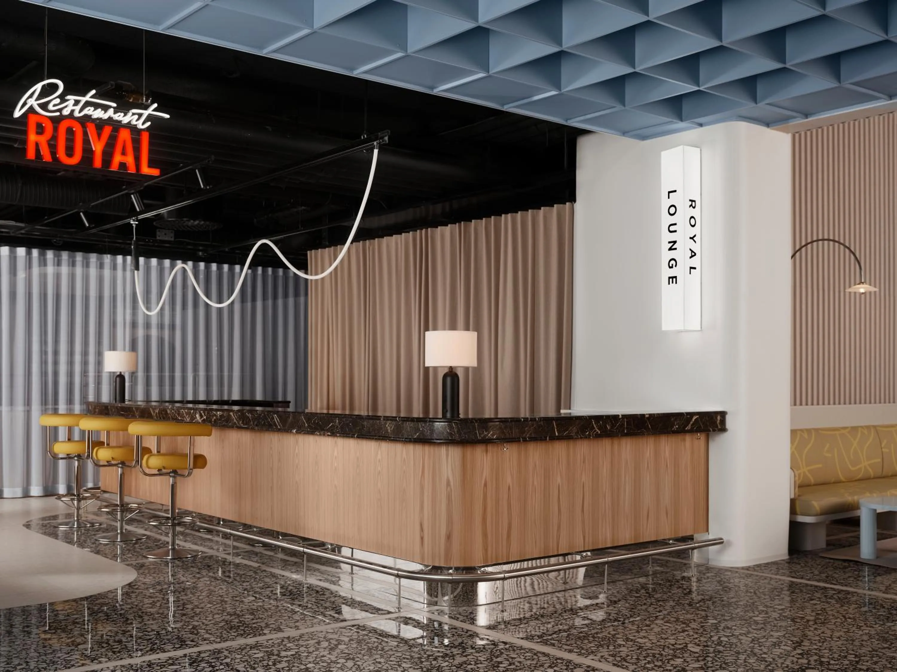 Lounge or bar in Original Sokos Hotel Royal