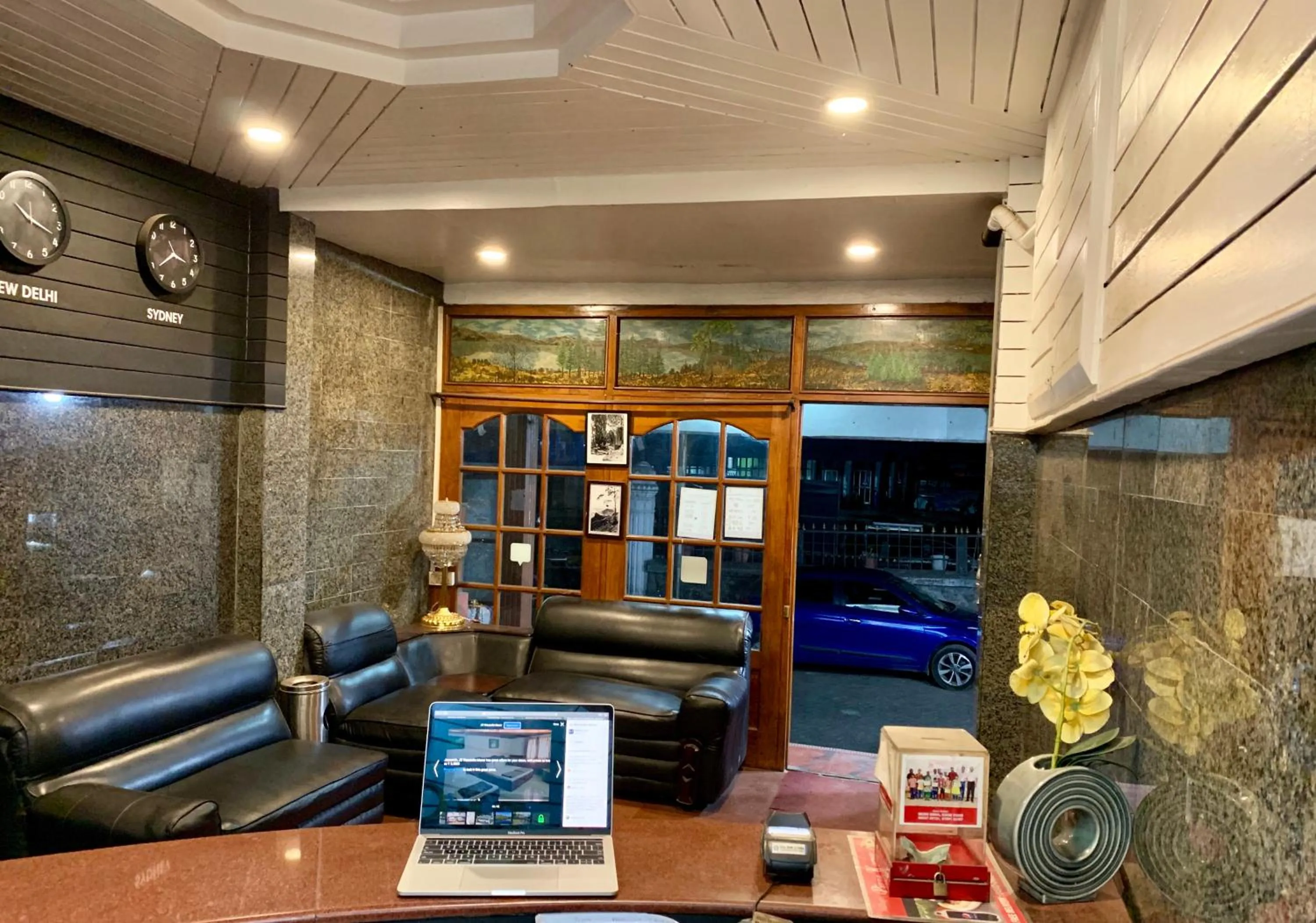 Lobby or reception in JC Woodville Manor